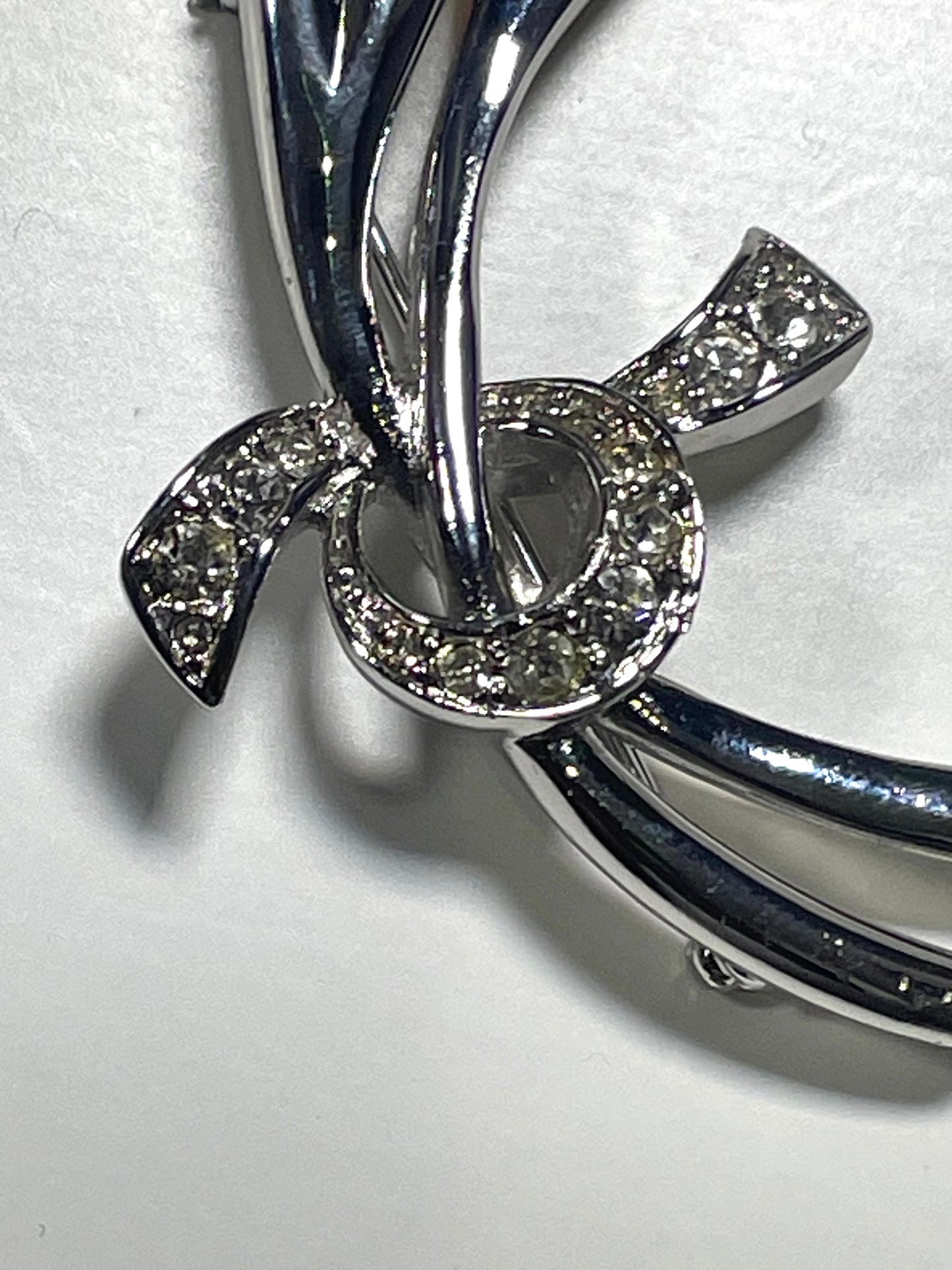 NINA RICCI Vintage Silver Floral Brooch.