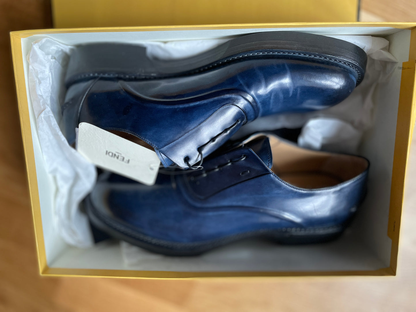 FENDI( new) Men’s Navy Blue Leather Lace Up Shoes (Size U.K. 9)