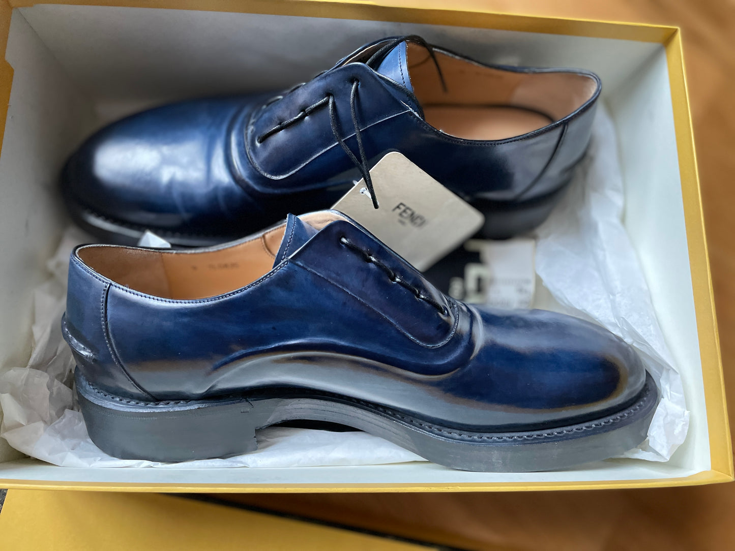 FENDI( new) Men’s Navy Blue Leather Lace Up Shoes (Size U.K. 9)