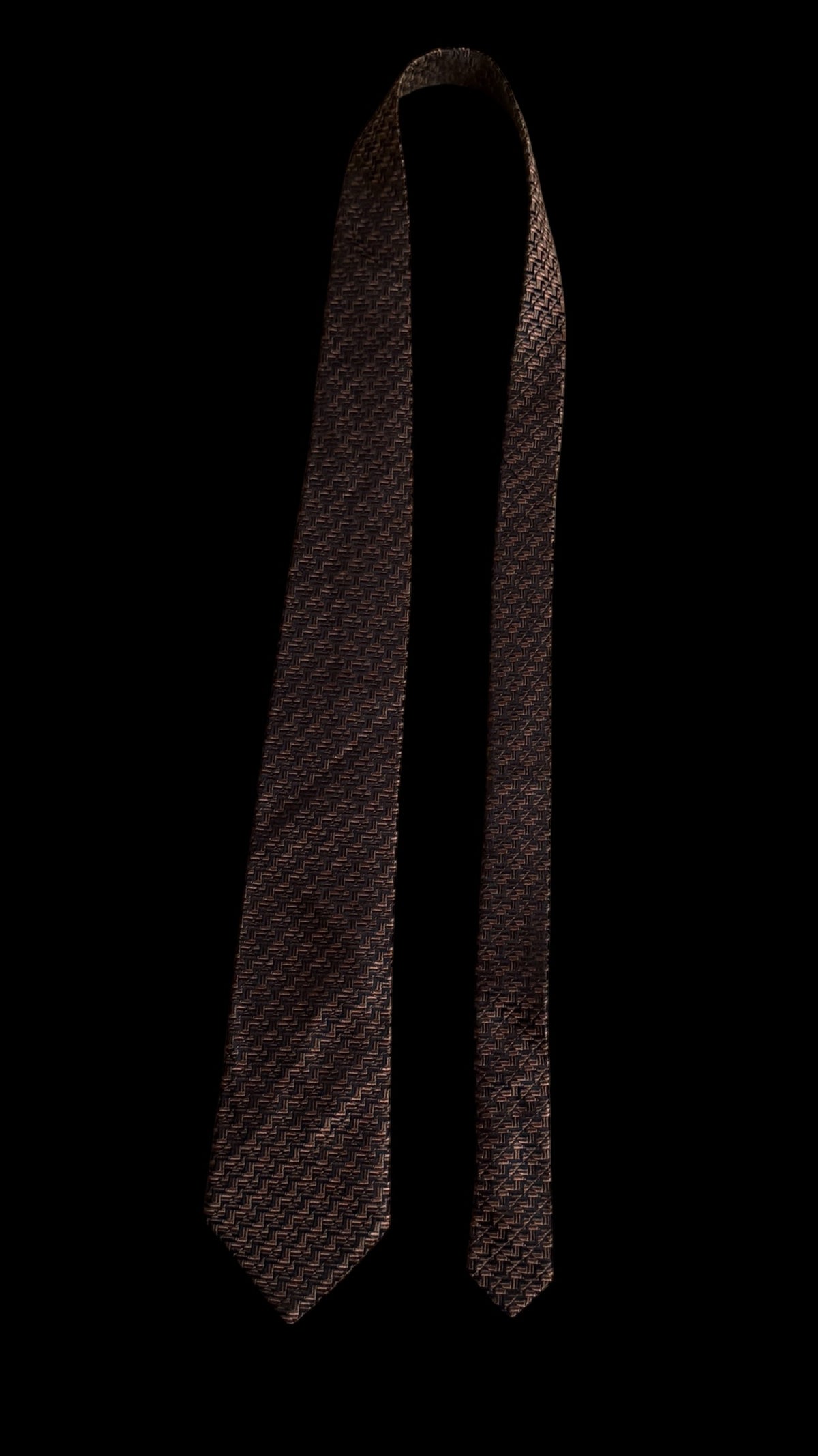 CHARVET Vintage Geometric Printed Silk Tie.
