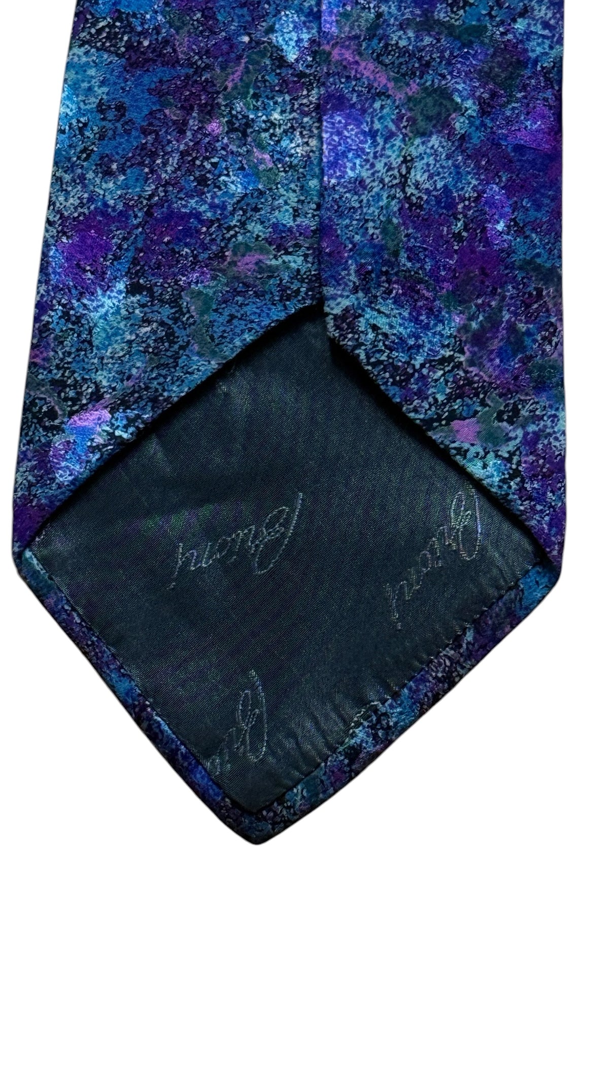 BRIONI Vintage Printed Crepe Silk Jacquard Tie.
