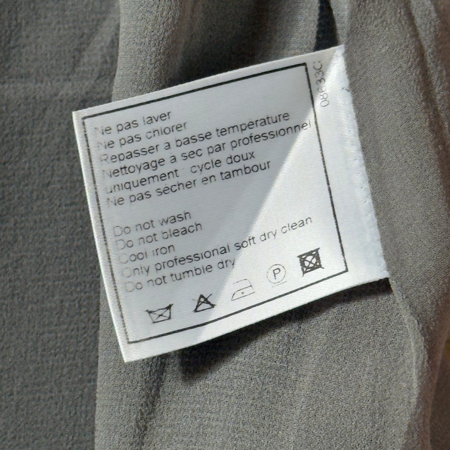 CHANEL Vintage Grey Top/Skirt Set . Size 36 (Extra Small).