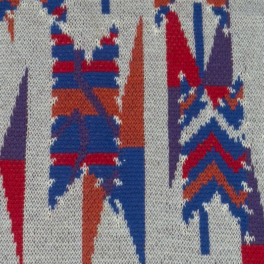 MISSONI Sport (new) Vintage Light Grey Abstract Knitted Wool Scarf (42 cm by 143 cm)