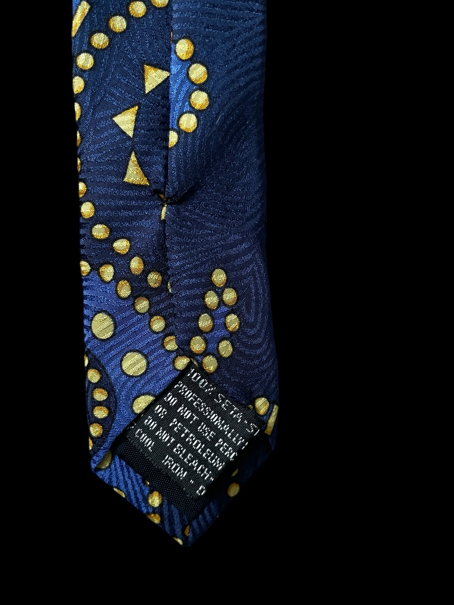 V2 by VERSACE Vintage Crepe Silk Jacquard Tie (9.2 cm by 145 cm). Navy blue abstract Printed