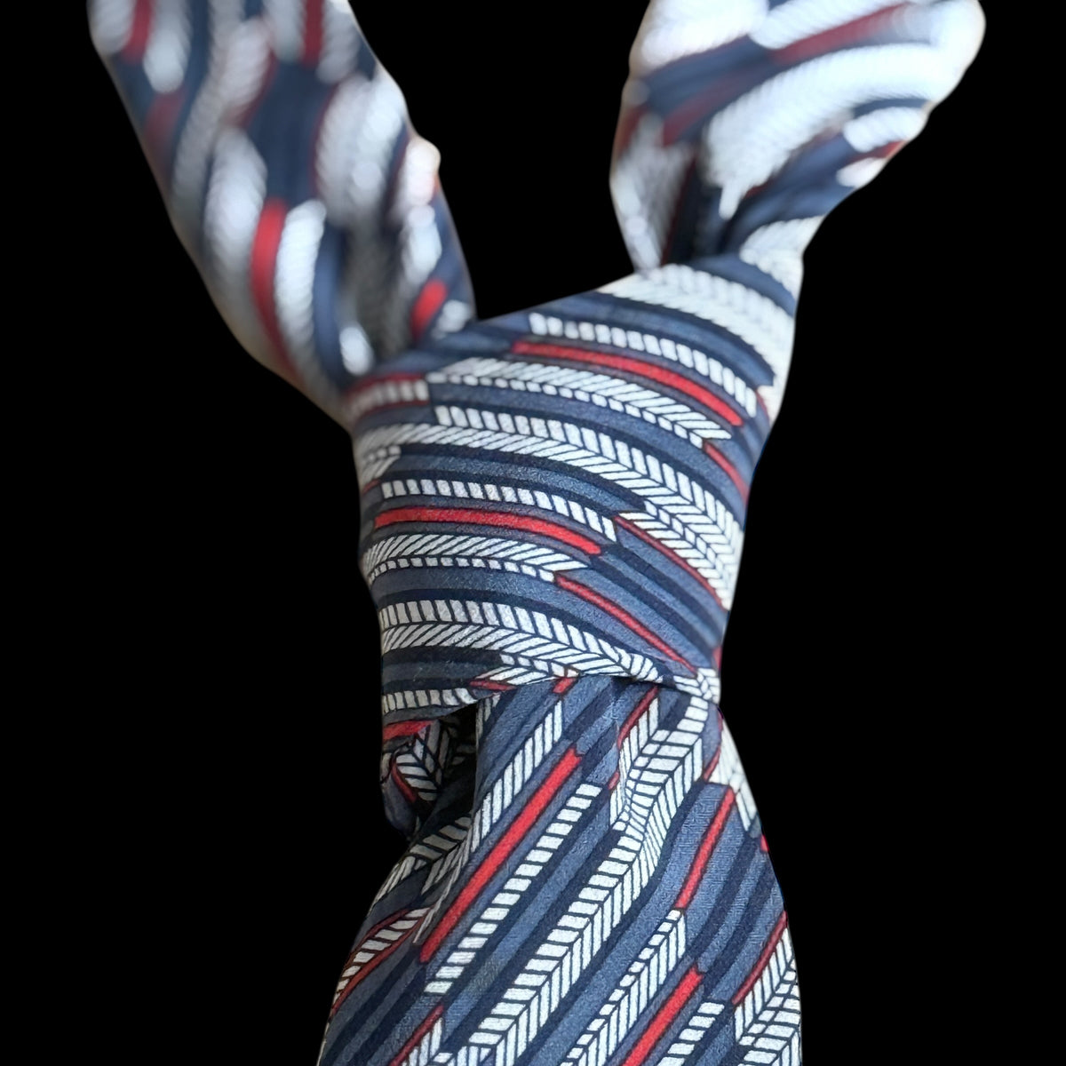 Vintage Grey Geometric Crepe Silk Tie by ROYAL HOUSE Lyon (8 cm by 146.5 cm)