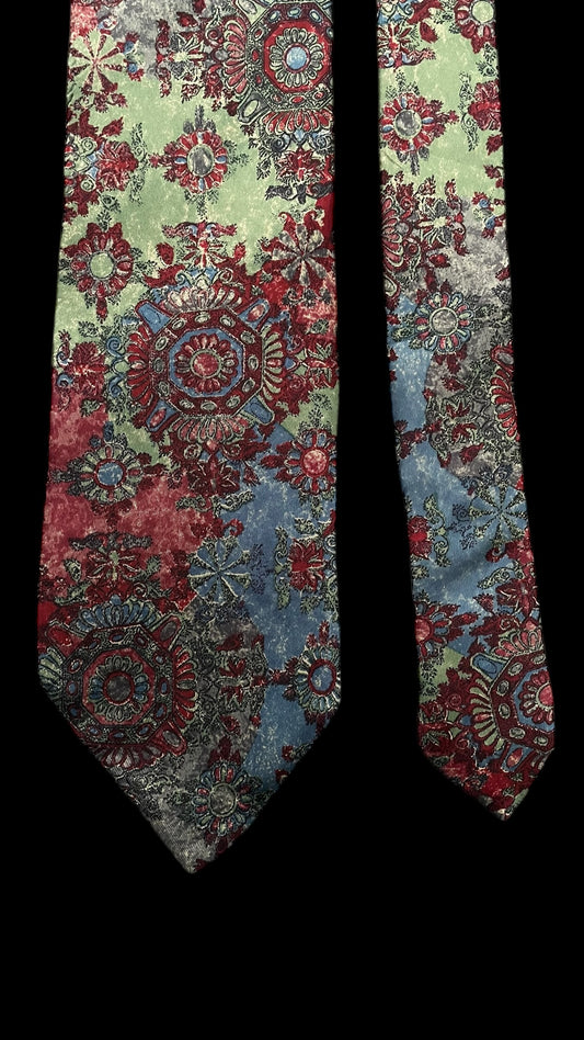 GUCCI Vintage Burgundy Baroque Silk Tie (9 cm by 149 cm)