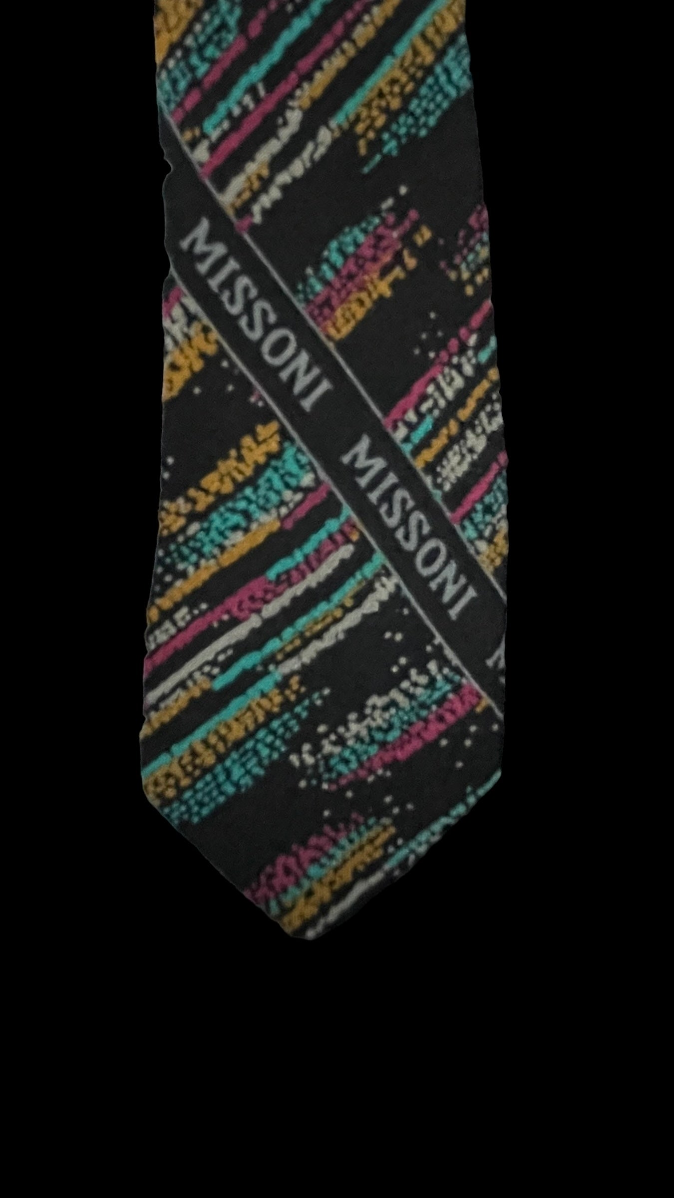 MISSONI Vintage Black Arty Crepe Silk Tie (8.3 cm by 142 cm) Medium Front Size.