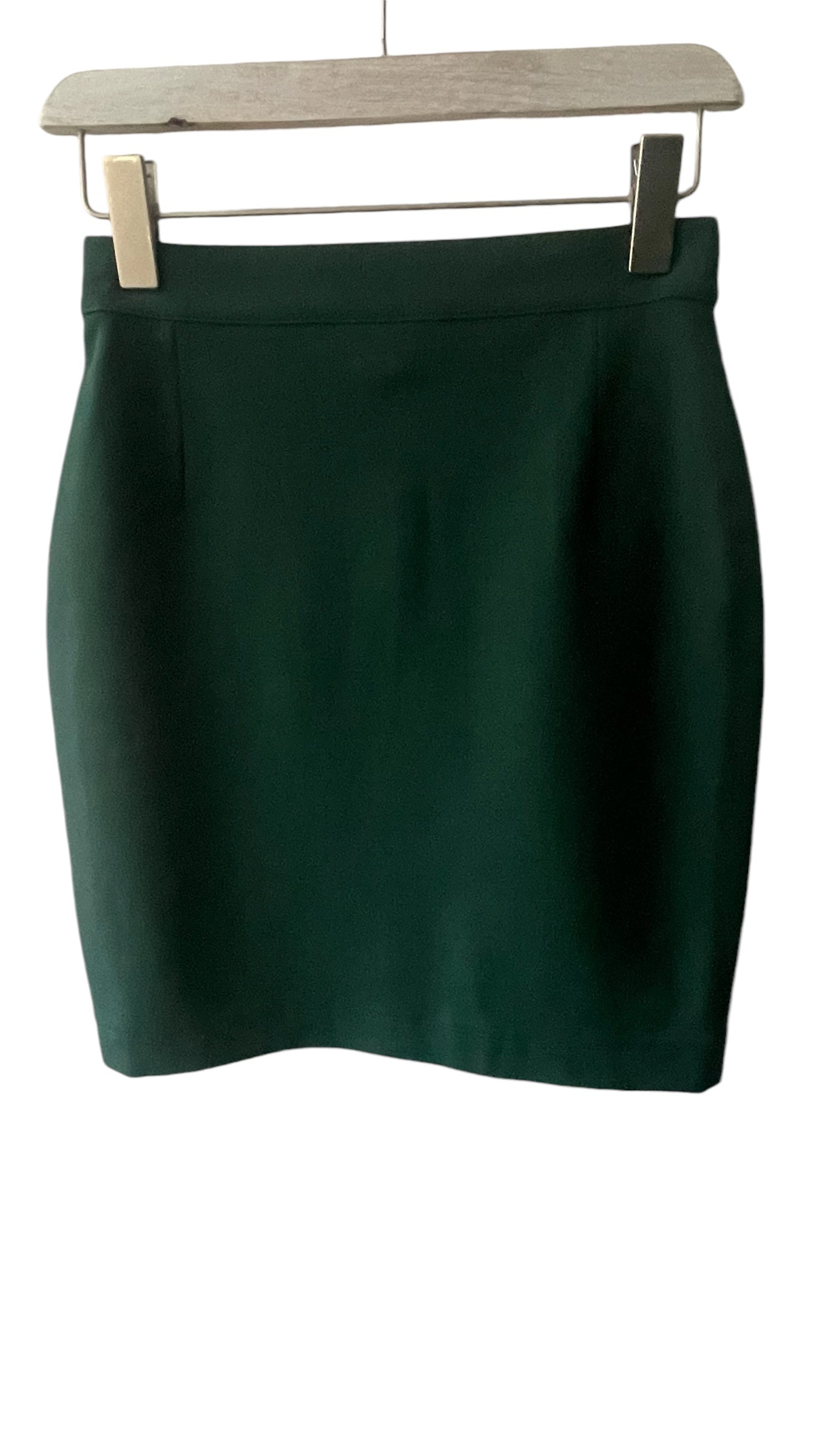 Weekend by MAX MARA Vintage Dark Green Wool Skirt. (Women’s Size 8/10)
