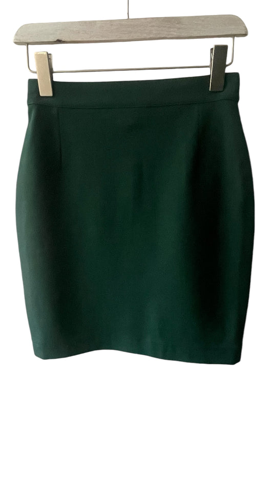 Weekend by MAX MARA Vintage Dark Green Wool Skirt. (Women’s Size 8/10)