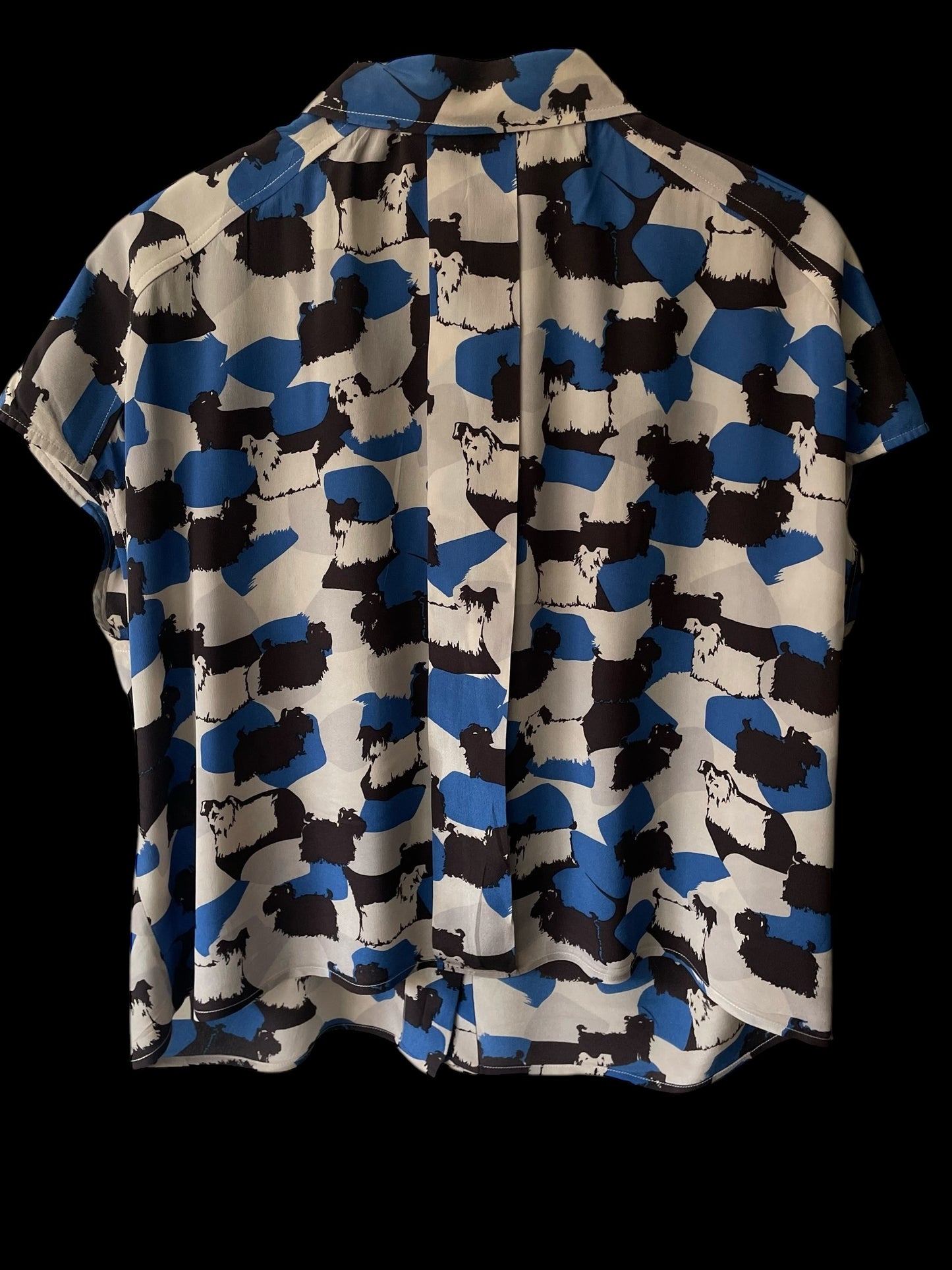 ANNE-MARIE ABELLAN Vintage Grey Abstract Dogs  Short Sleeve Silk Top. (Women’s Size 12/14)