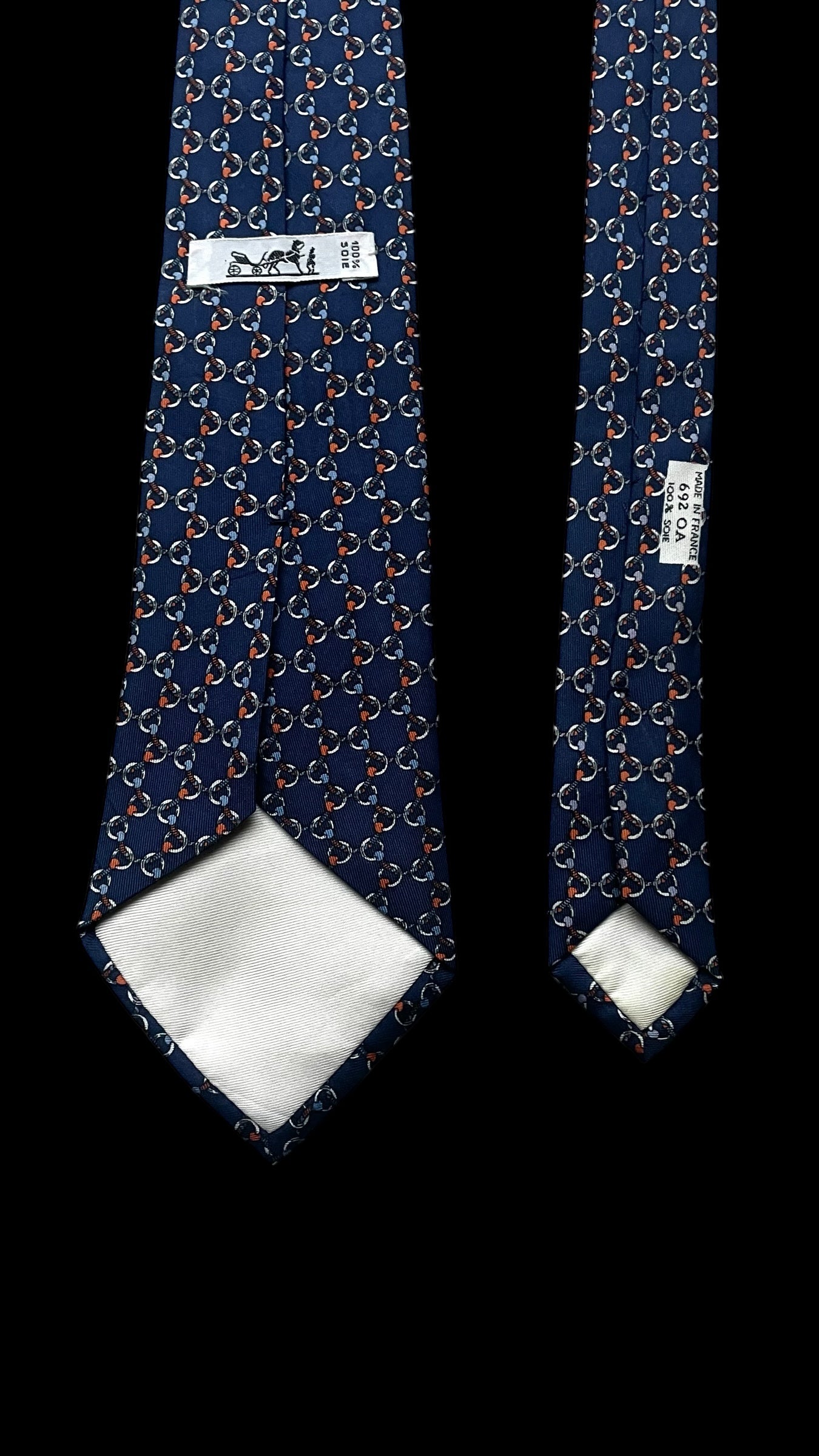 HERMES Vintage Navy Blue Equestrian Silk Tie (9.6 cm by 140 cm) Medium Front Size.