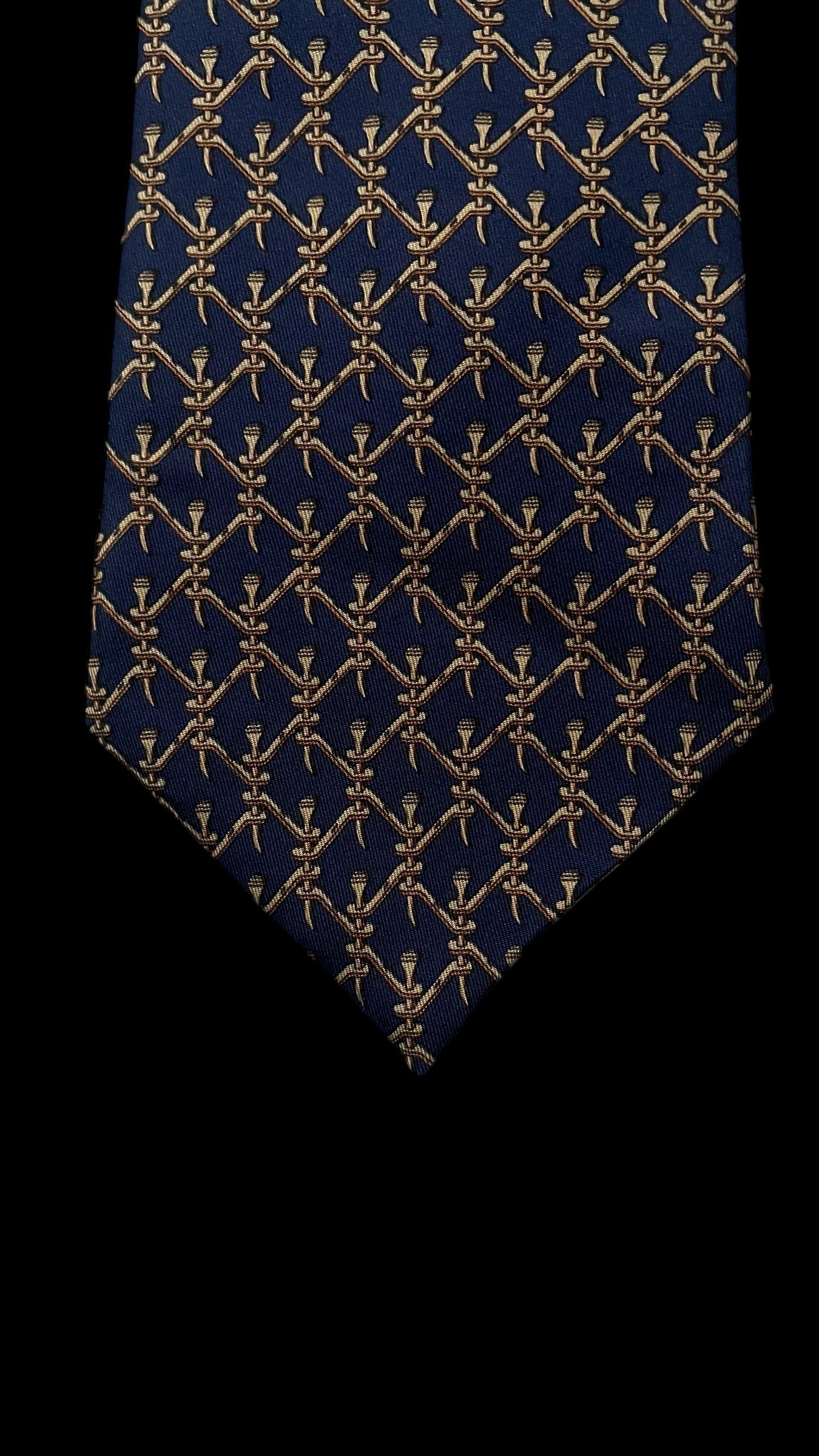 HERMES Vintage Navy Blue Mechanic Silk Tie (9.2 cm by 134 cm) Medium Front Size.