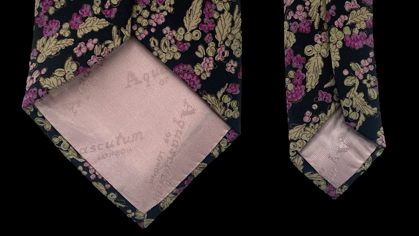 AQUASCUTUM Vintage Black Floral Silk Tie  (8.6 cm by 141 cm) Medium Front Size.