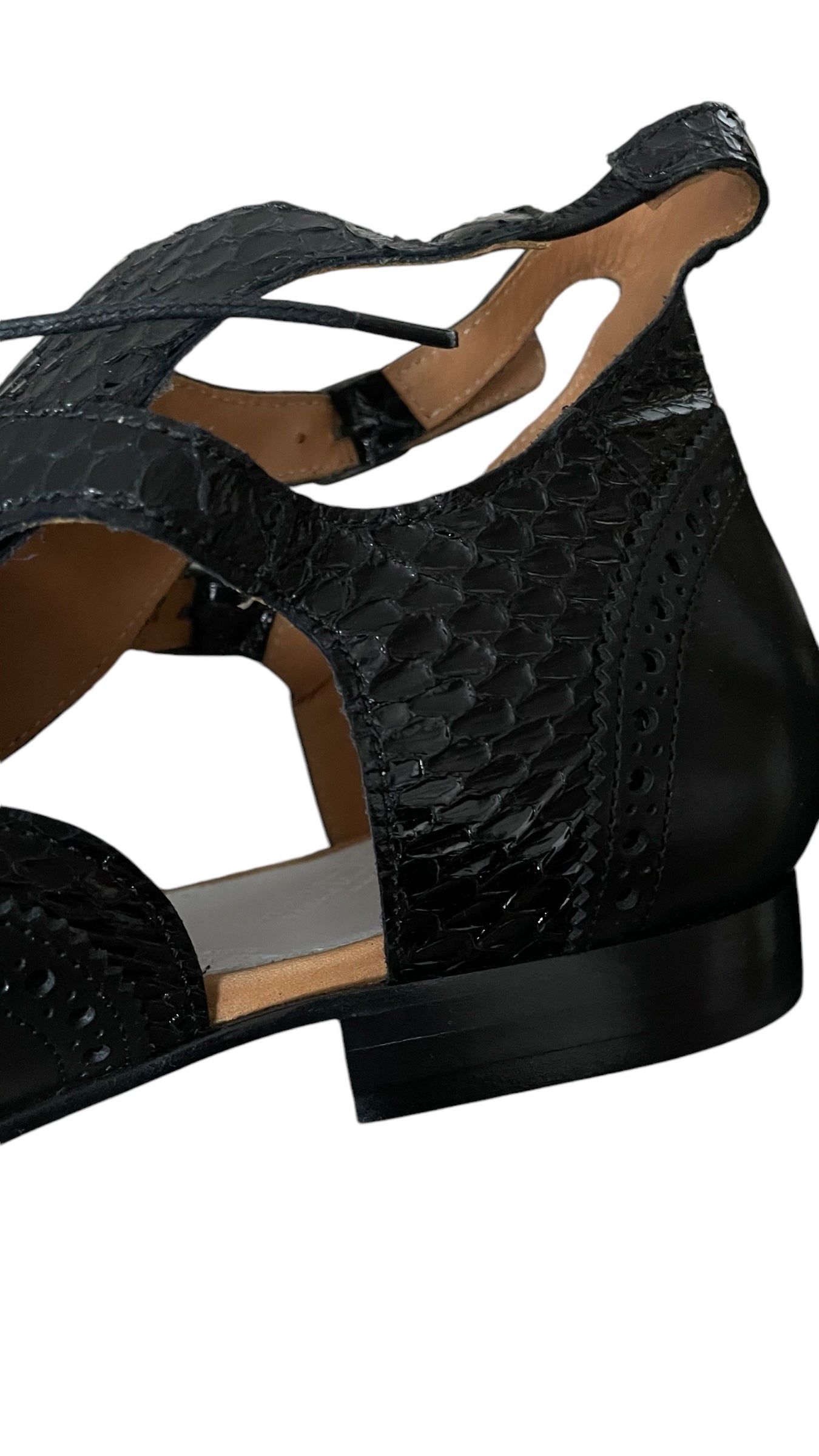 MAISON MARGIELA Women’s Black Leather Lace-Up Open Shoes (Euro Size 41) U.K. 8