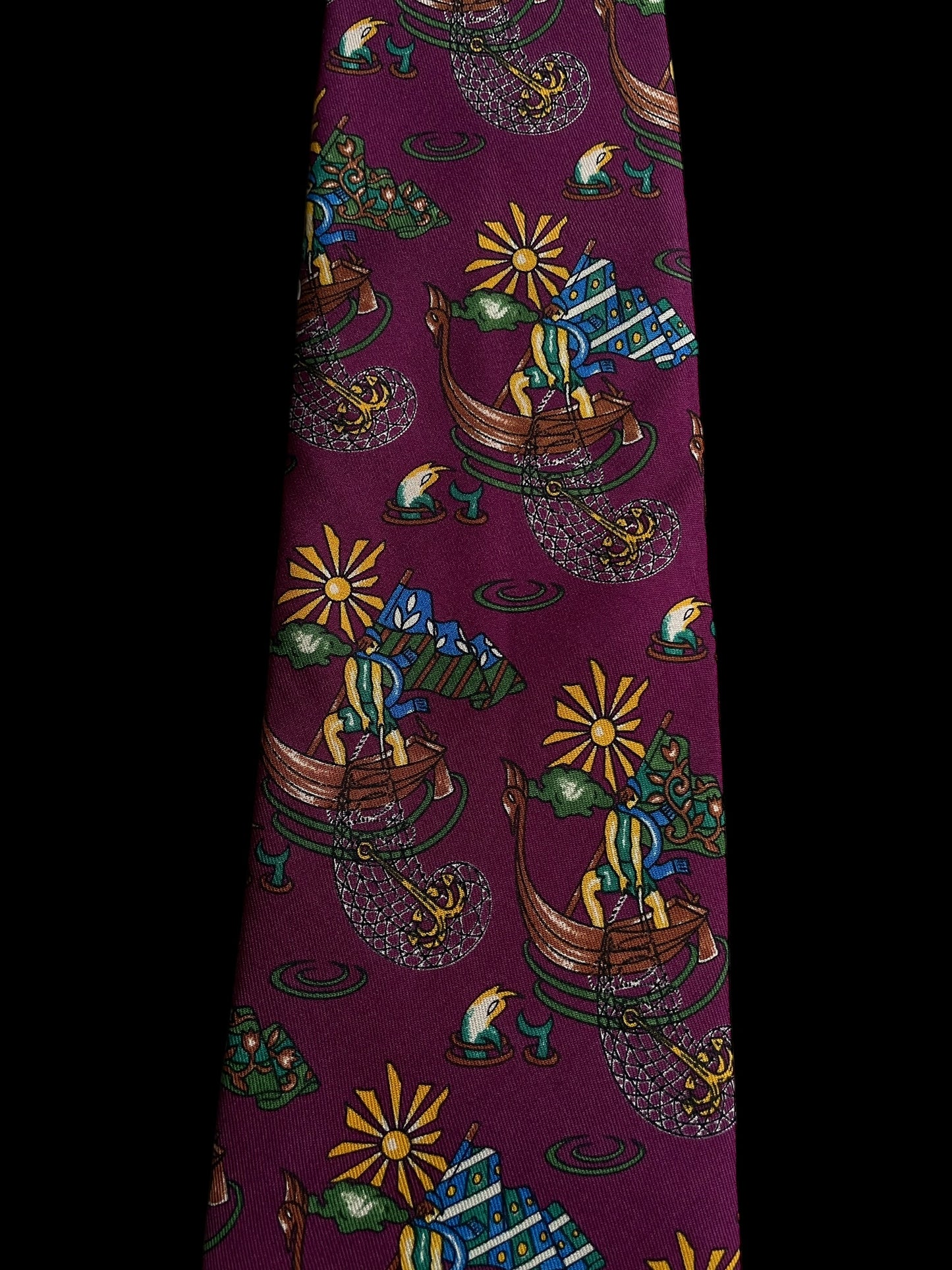 SALVATORE FERRAGAMO Vintage Dark Purple Novelty Silk Tie (9.4 cm by 140 cm) New in Box.