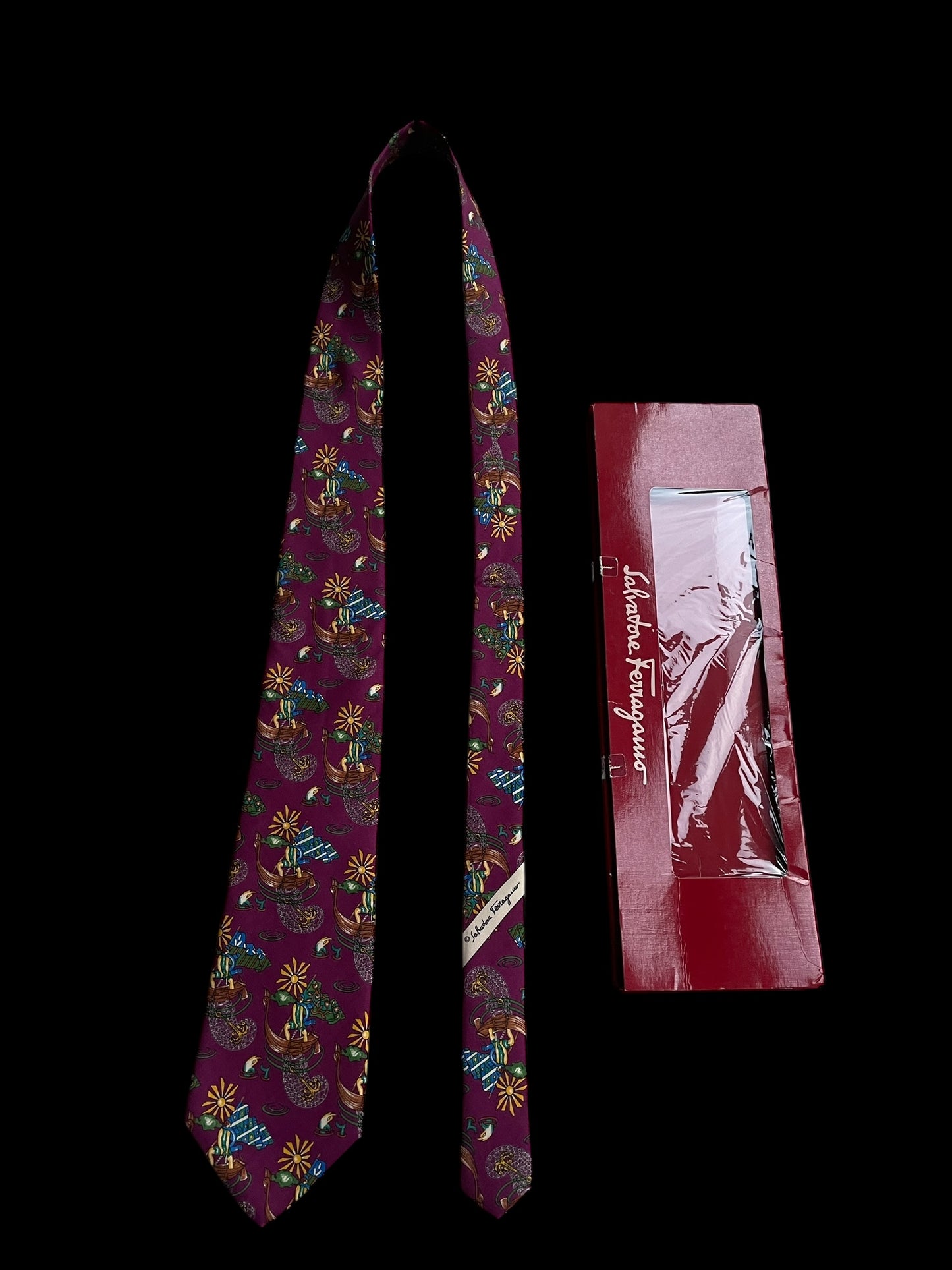 SALVATORE FERRAGAMO Vintage Dark Purple Novelty Silk Tie (9.4 cm by 140 cm) New in Box.