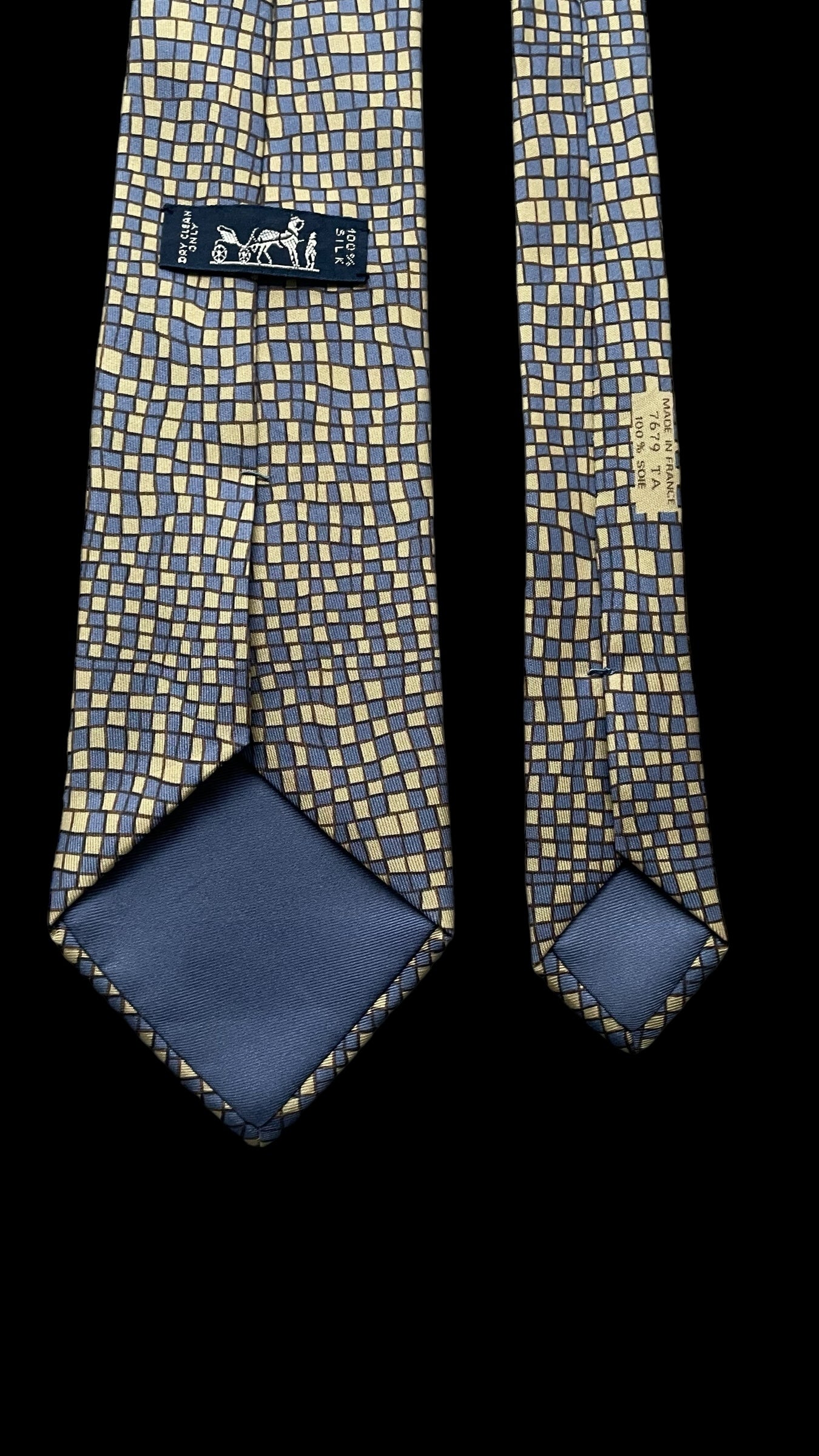HERMES Vintage Blue Geometric Silk Tie (8.7 cm by 146 cm)