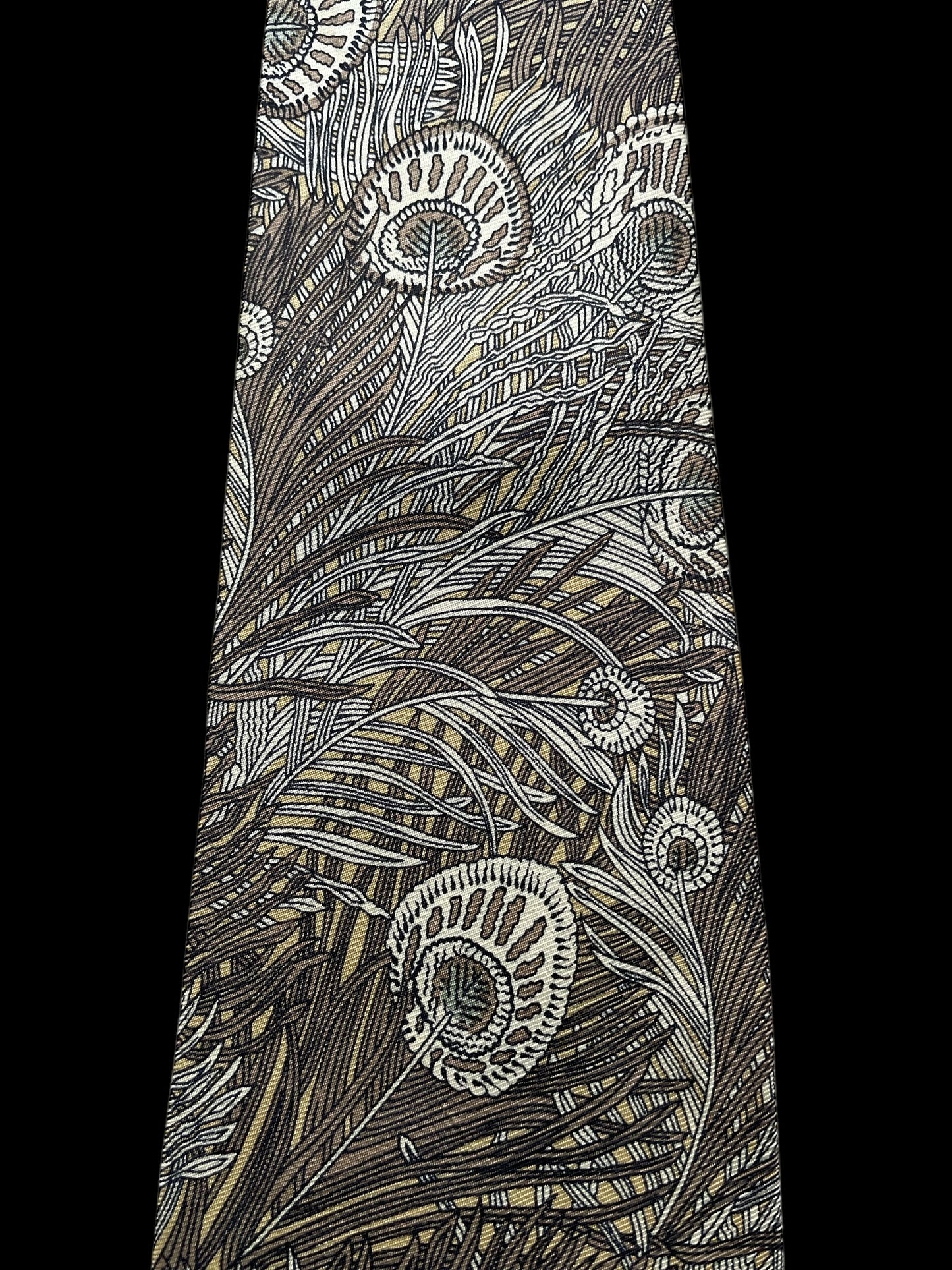 LIBERTY Vintage Brown Peacock Feathers Silk Tie (9.4 cm by 151 cm) Medium Front Size