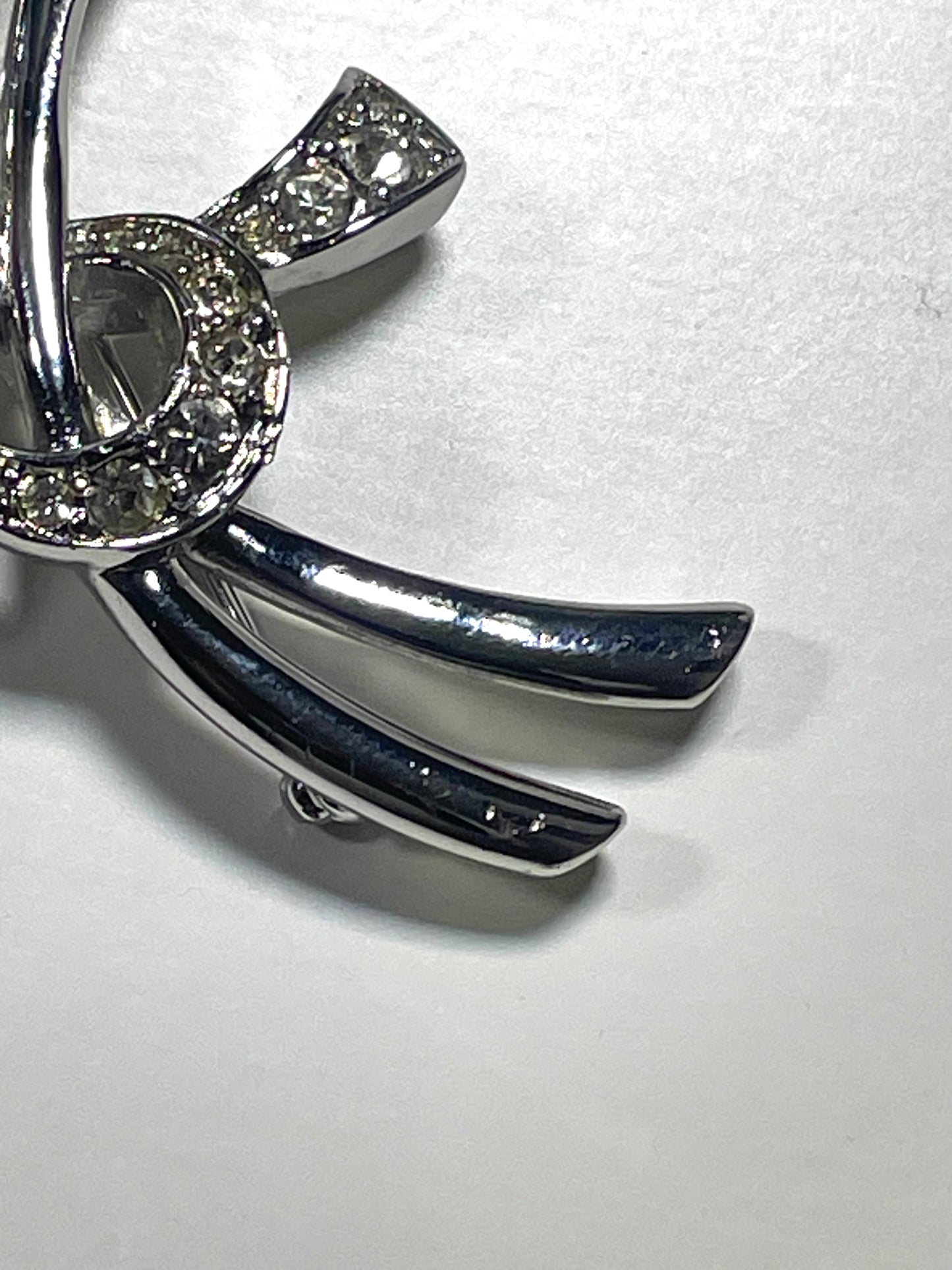NINA RICCI Vintage Silver Floral Brooch.