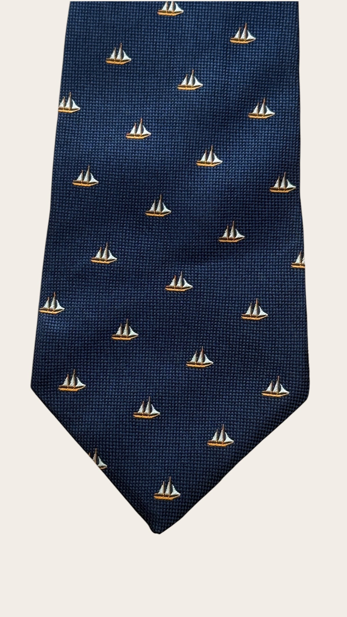 SALVATORE FERRAGAMO vintage navy blue boats silk tie.
