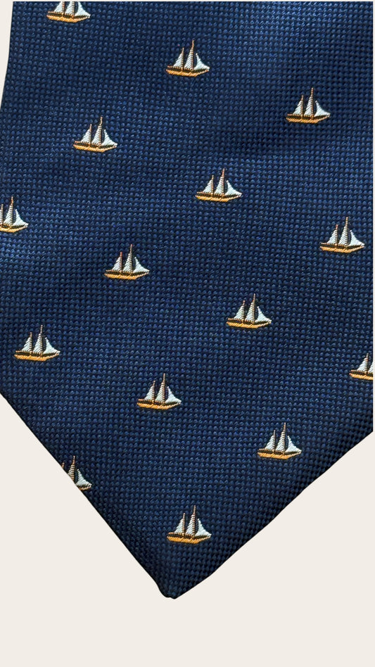 SALVATORE FERRAGAMO vintage navy blue boats silk tie.