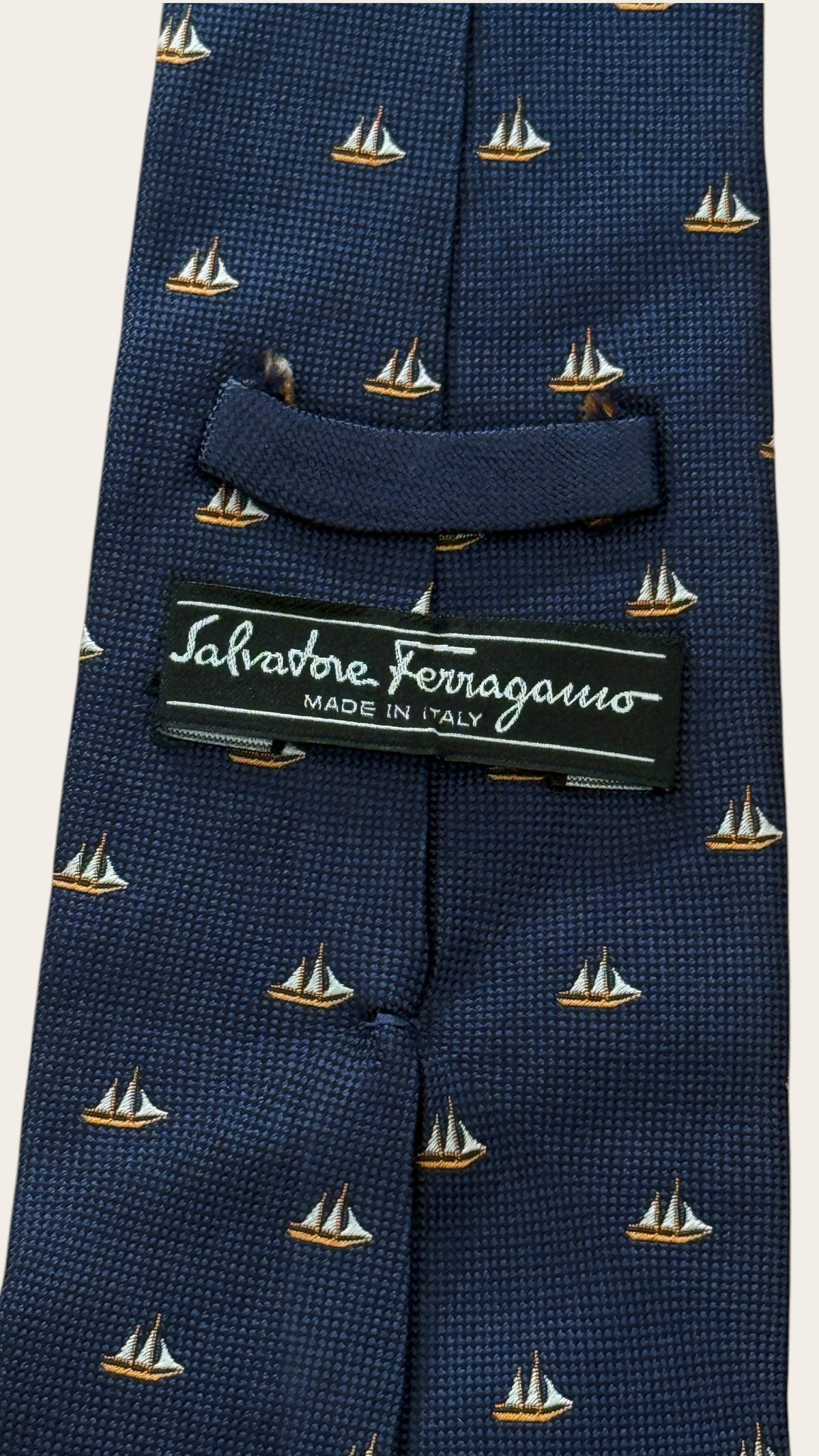 SALVATORE FERRAGAMO vintage navy blue boats silk tie.
