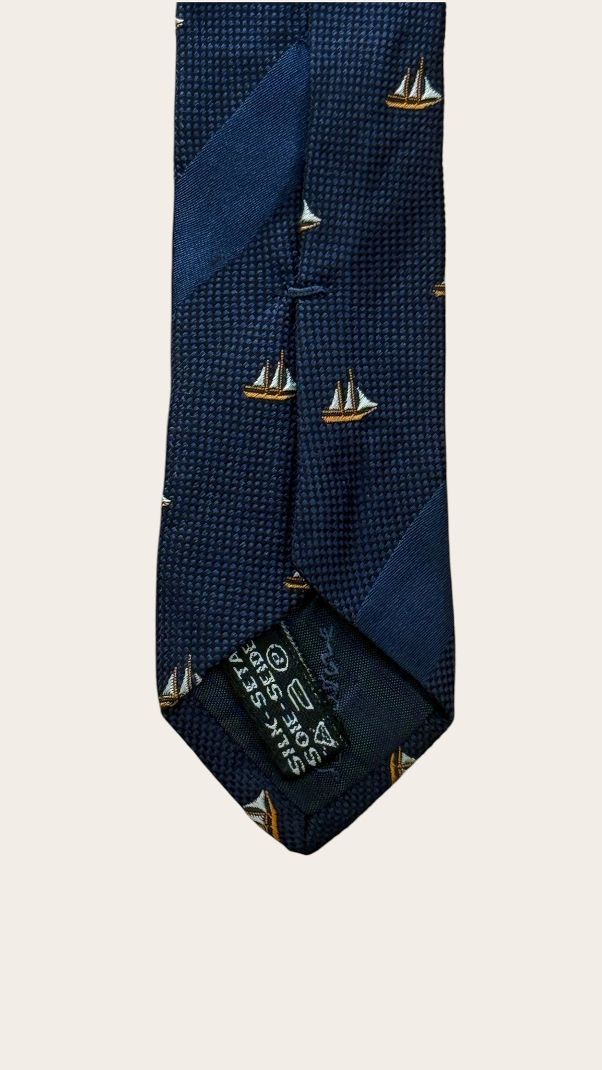 SALVATORE FERRAGAMO vintage navy blue boats silk tie.