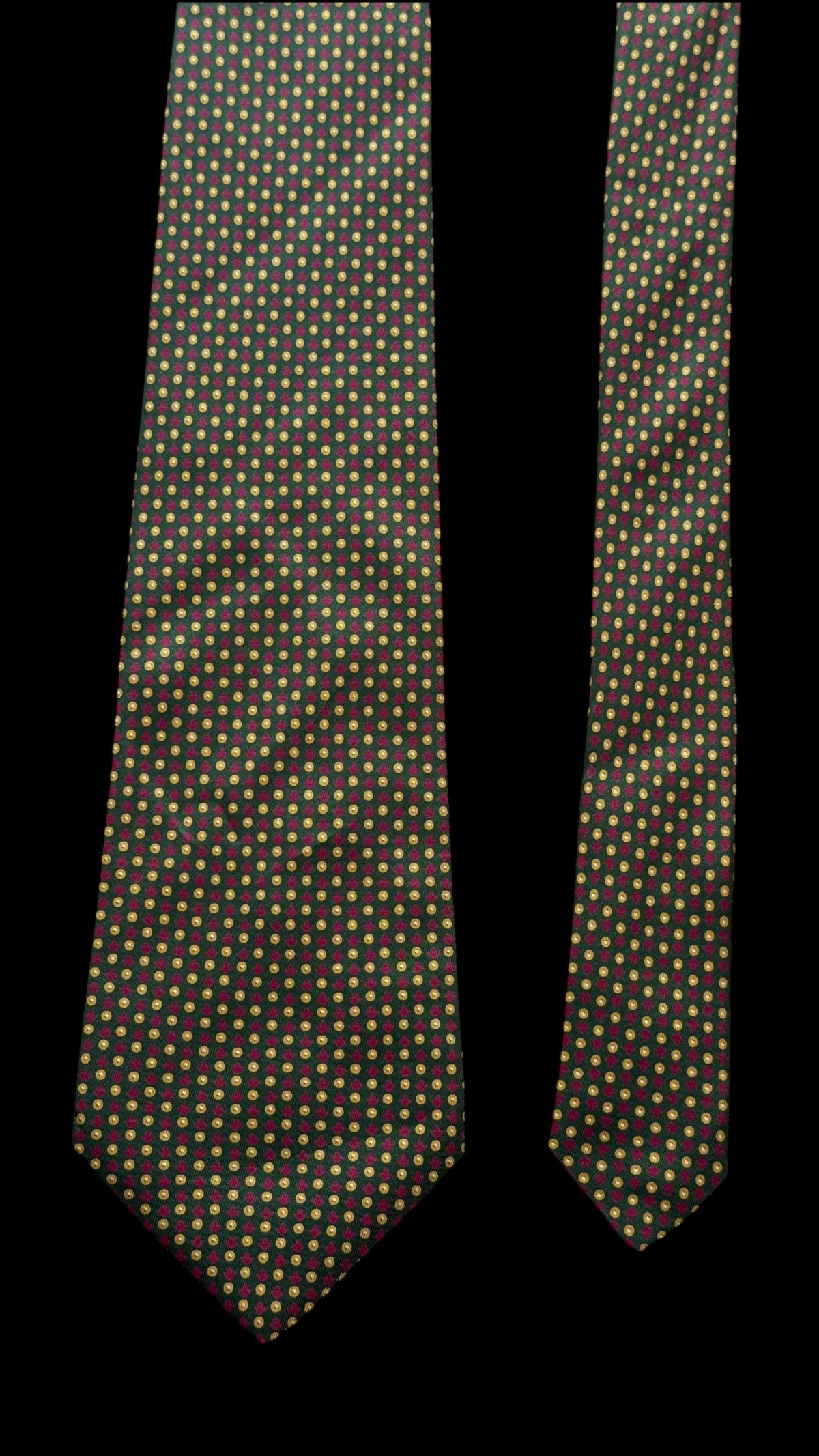ETRO vintage dark green geometric dots silk tie.