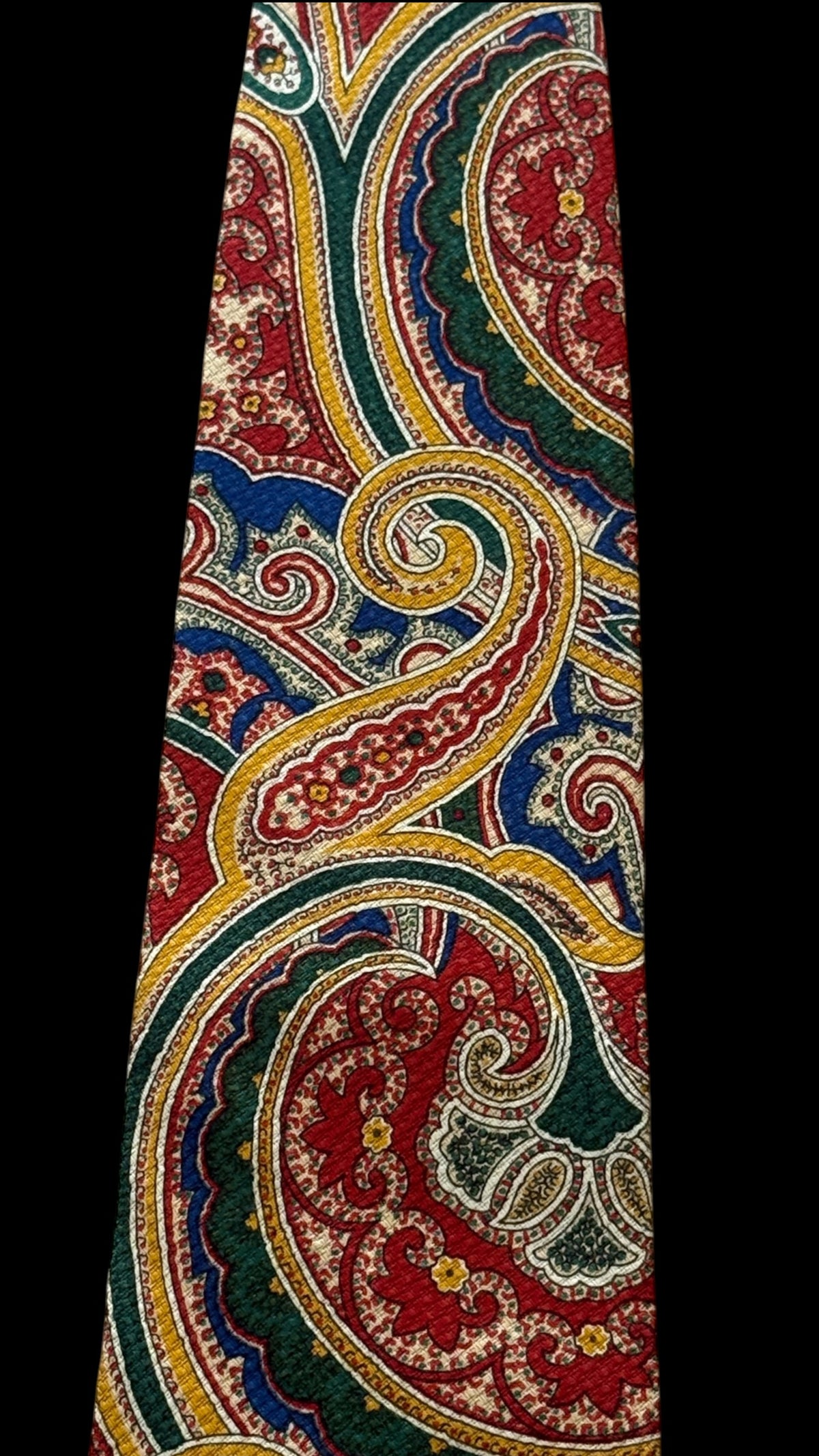 ETRO vintage green paisley silk tie.