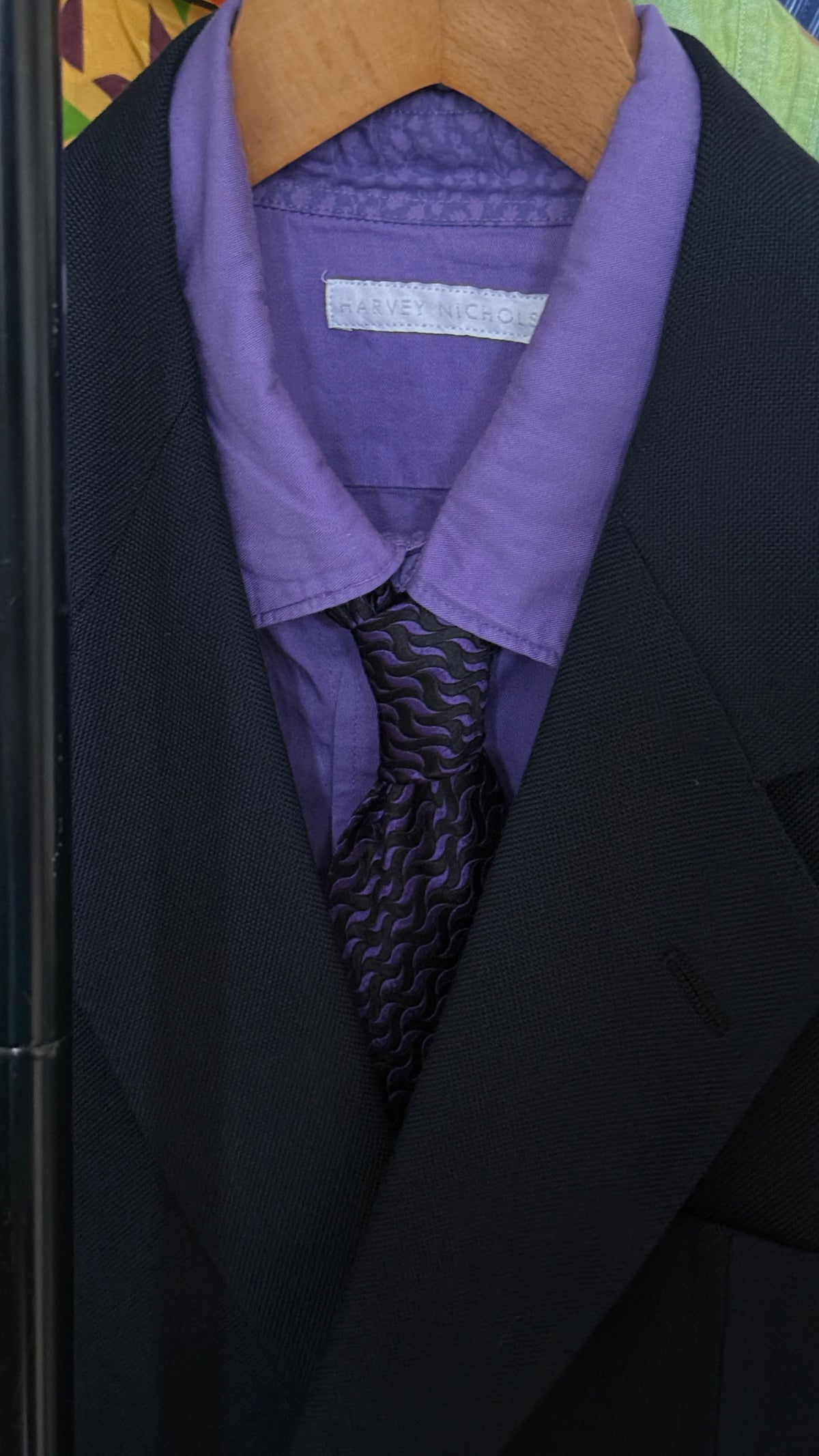 CHARVET Vintage Black Abstract Printed Silk Tie.