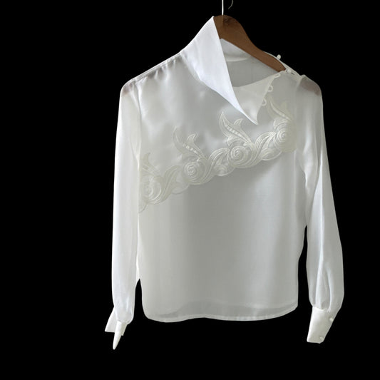 Vintage White Embroidered Front See-Through Blouse.