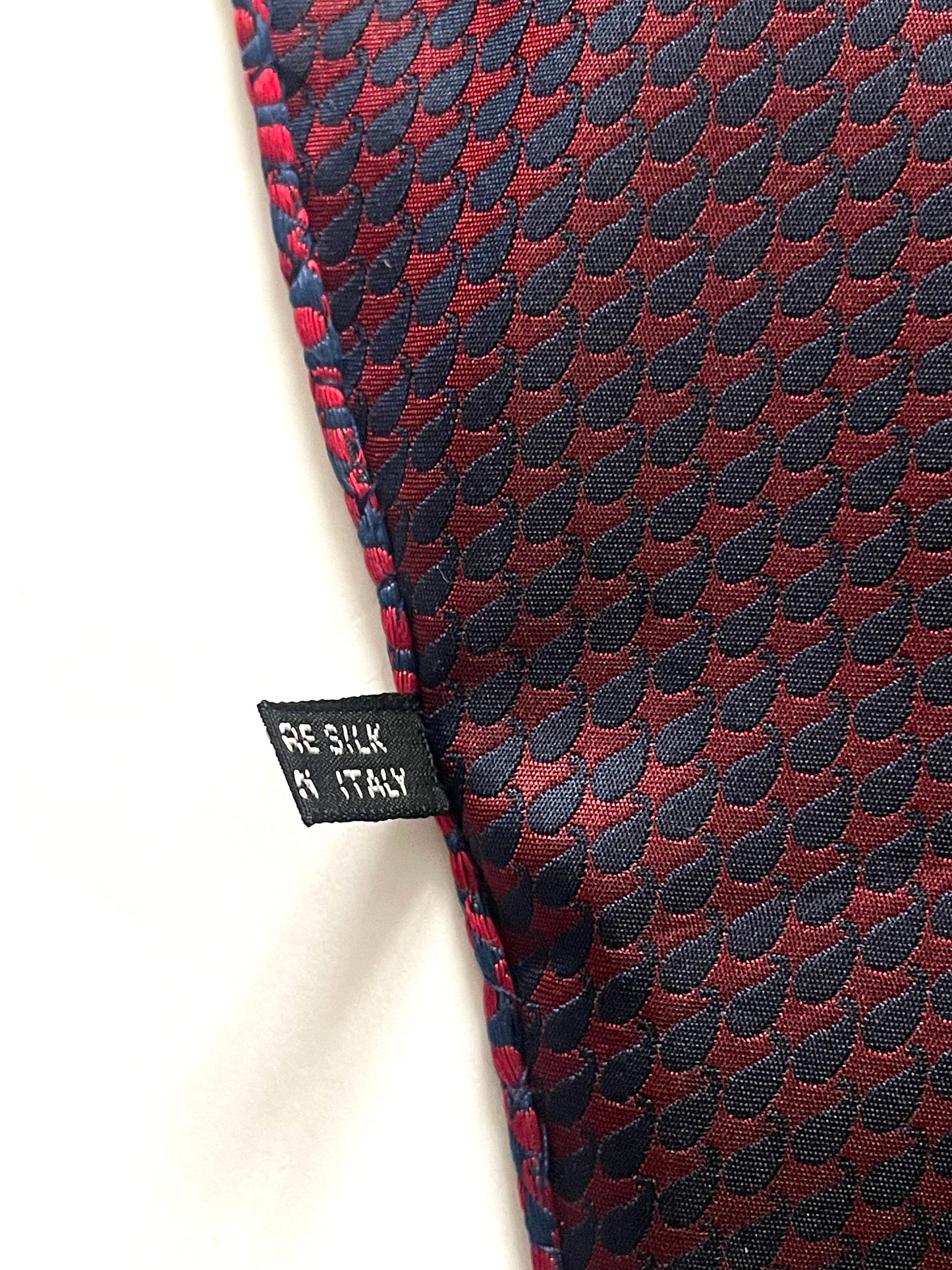 BIJAN Vintage Navy-Blue Geometric Silk Tie/Pocket Square Set.