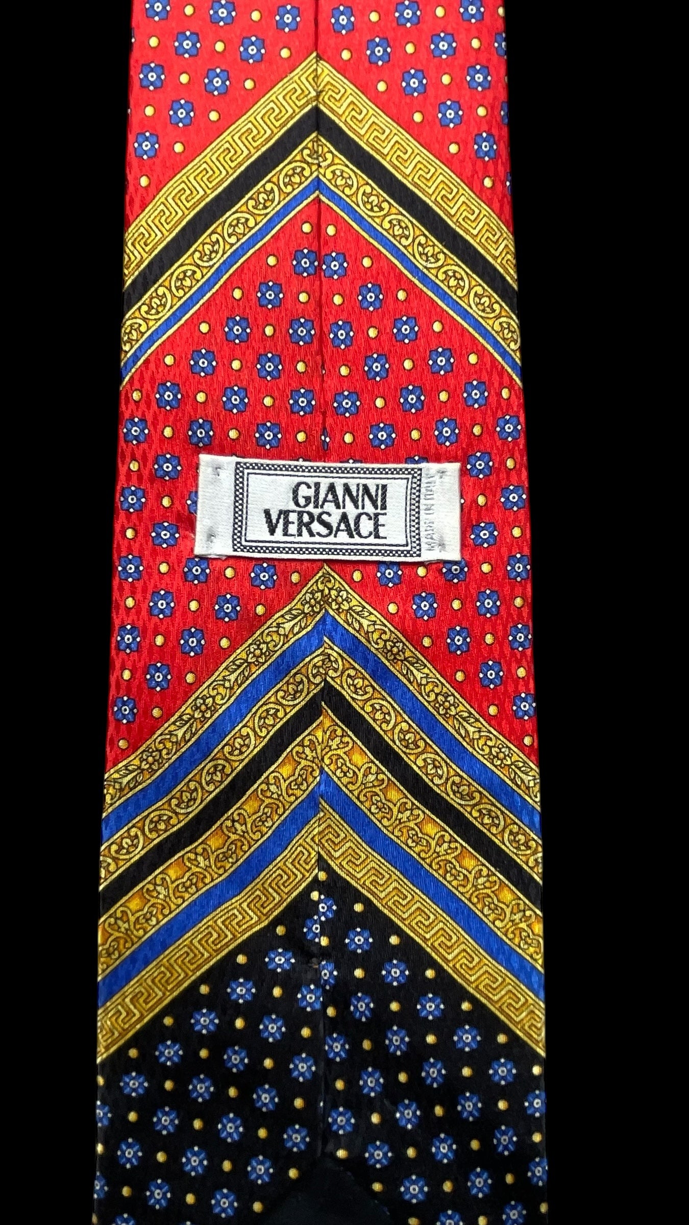 Vintage Red Floral/Baroque Crepe Silk Jacquard Tie by GIANNI VERSACE (9.5 cm by 148 cm)