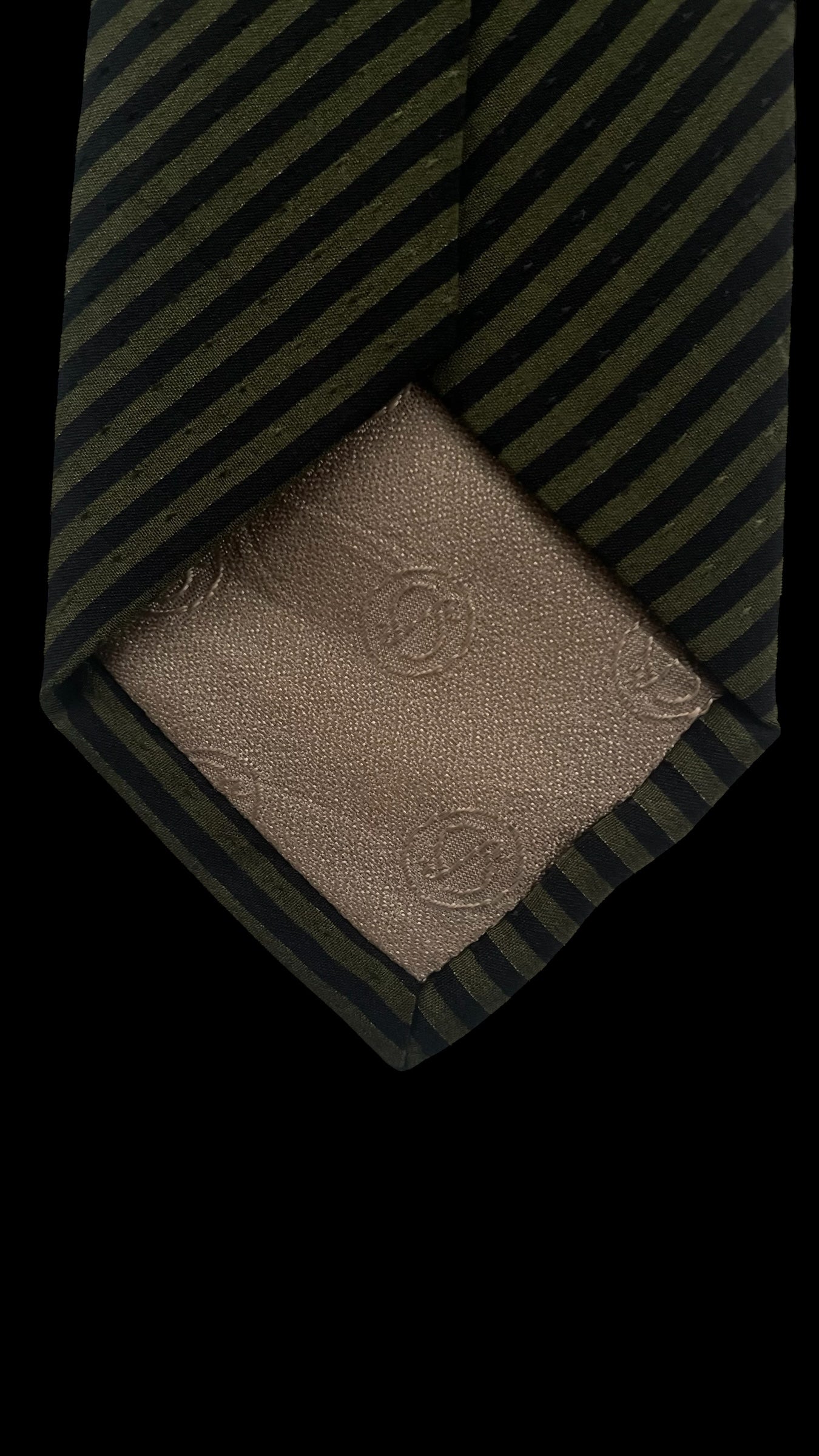 Stefano Ricci Vintage Dark Green Striped Crepe Silk Jacquard Tie (6.8 cm by 148 cm) Skinny front size.