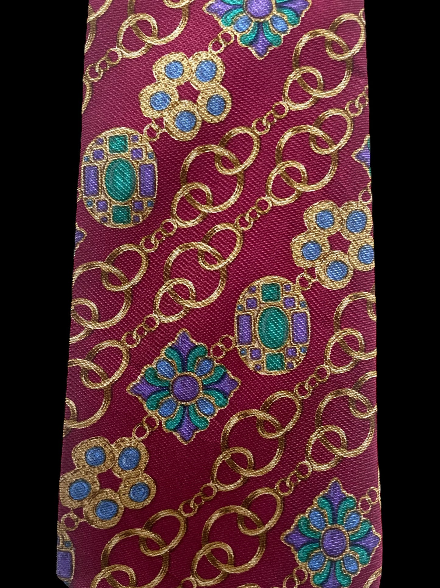 CHANEL Vintage Silk Tie (8.7 cm by 143 cm). Burgundy Jewel Printed