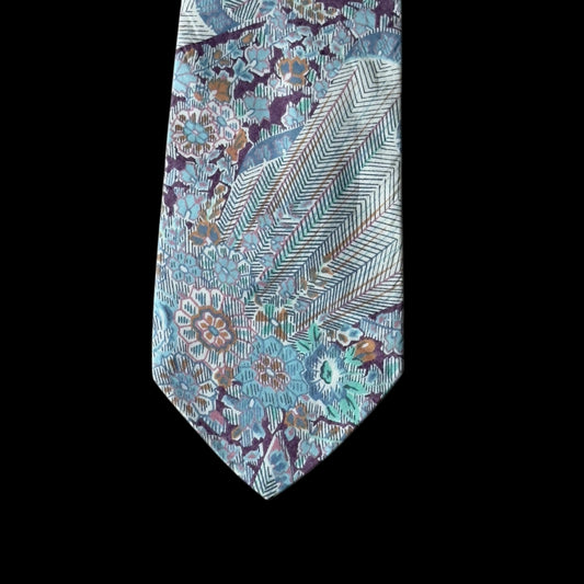 Vintage White Floral Cotton Tie By CACHAREL (La chemiserie) 8.3 cm by 148.5 cm