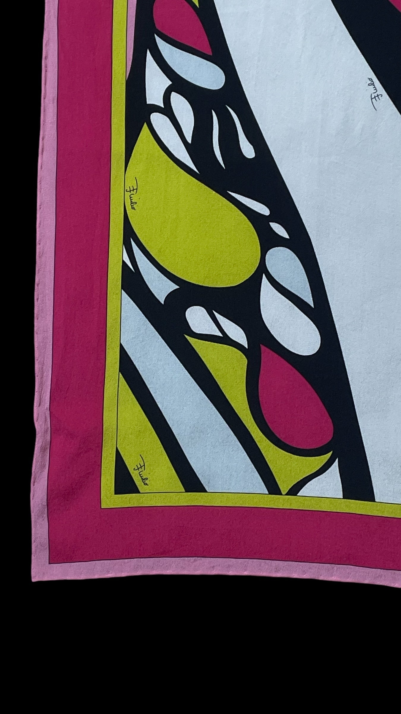 EMILIO PUCCI Vintage Magenta Psychedelic Long Silk Scarf (32.5 cm by 154 cm) Hand rolled edges.