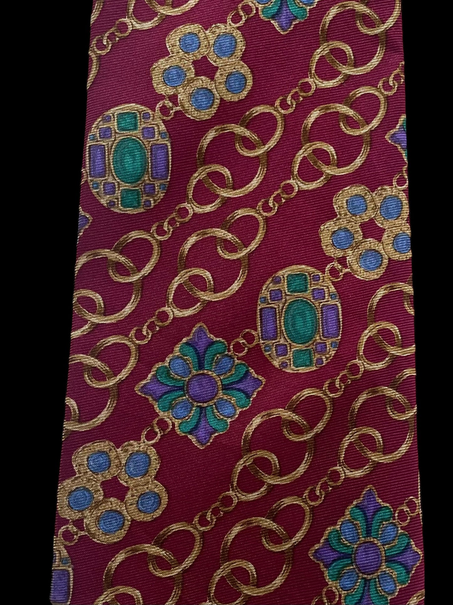 CHANEL Vintage Silk Tie (8.7 cm by 143 cm). Burgundy Jewel Printed