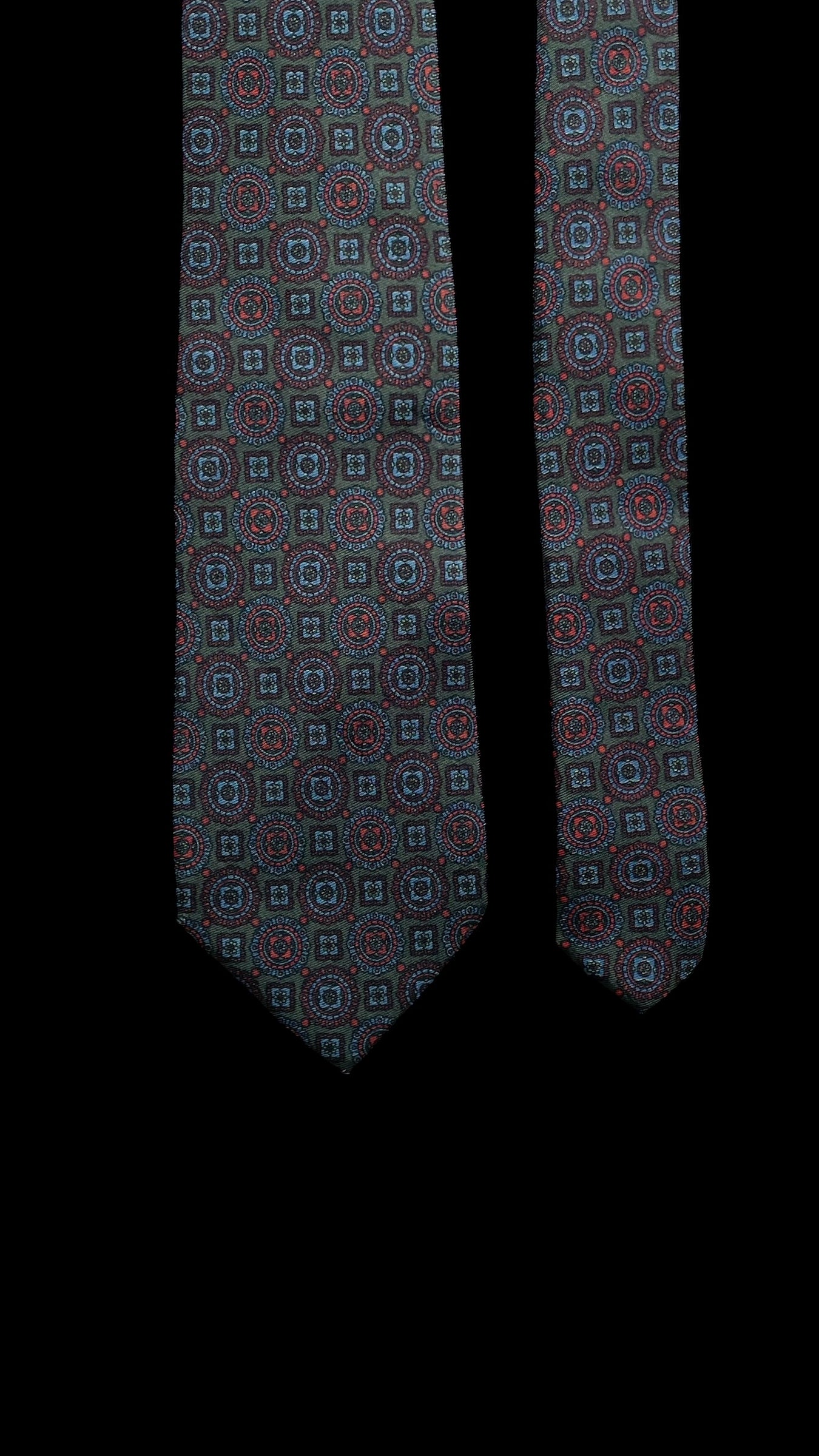 Ermenegildo Zegna Vintage Silk Tie (6.8 cm by 144 cm) Dark Green Paisley Printed.