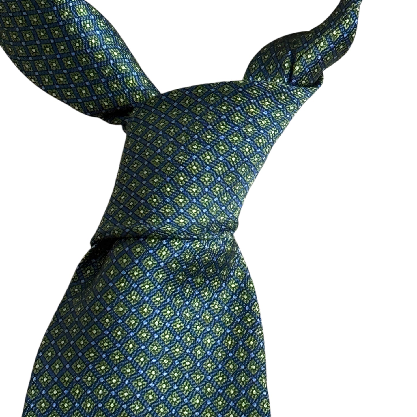 Vintage Dark Purple Floral Dots Silk Tie By BROOKS BROTHERS (9.6 cm by 147.5 cm)