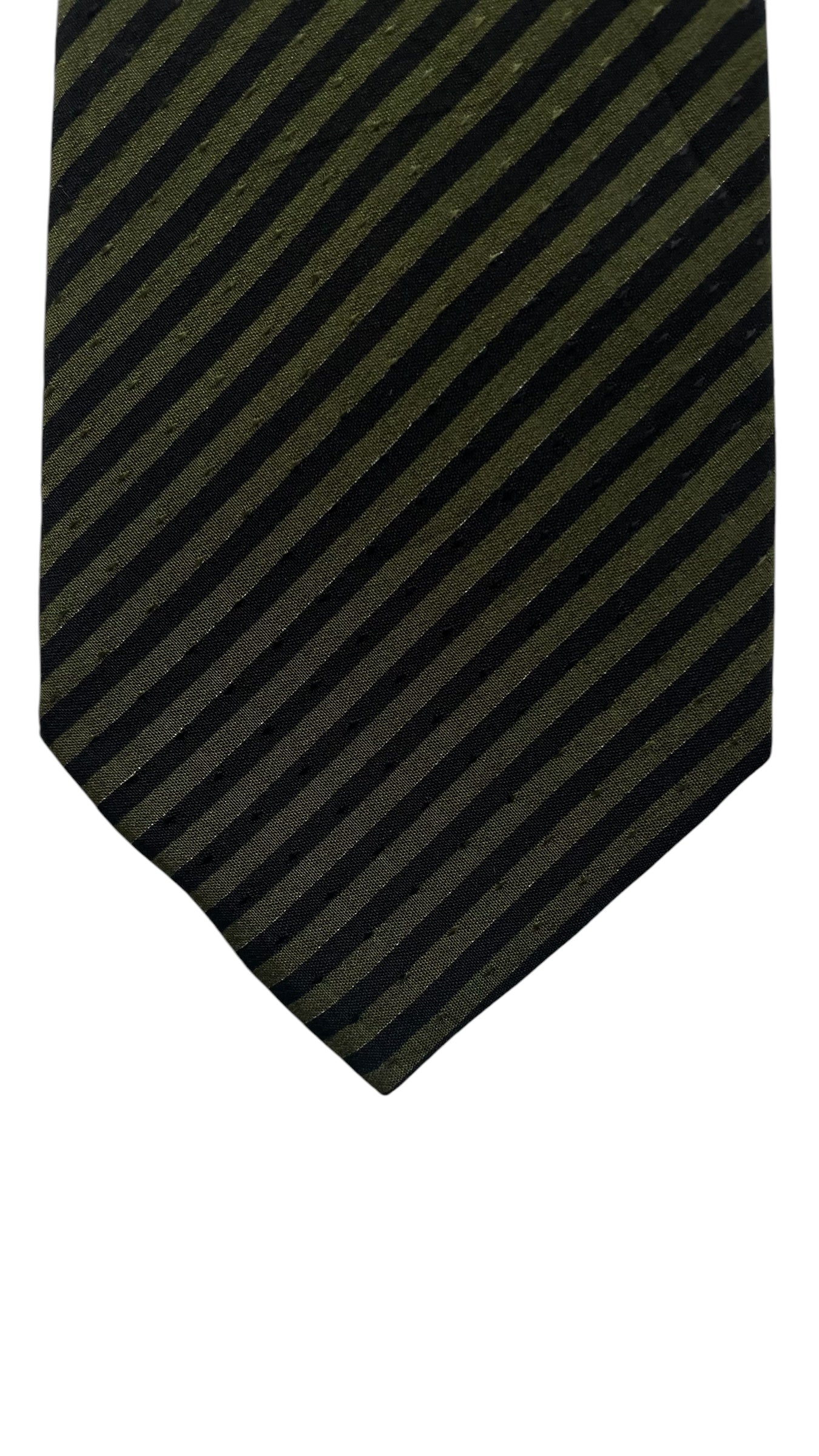 Stefano Ricci Vintage Dark Green Striped Crepe Silk Jacquard Tie (6.8 cm by 148 cm) Skinny front size.