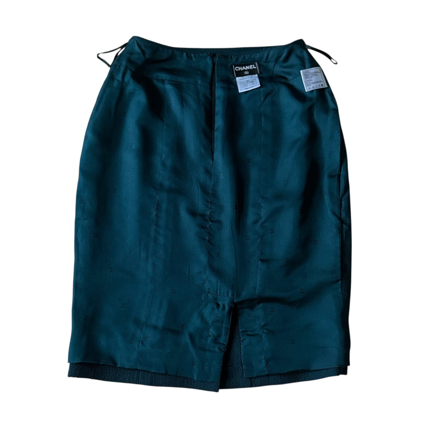 CHANEL Vintage Dark Green Skirt Suit. Size 36 (Extra Small).