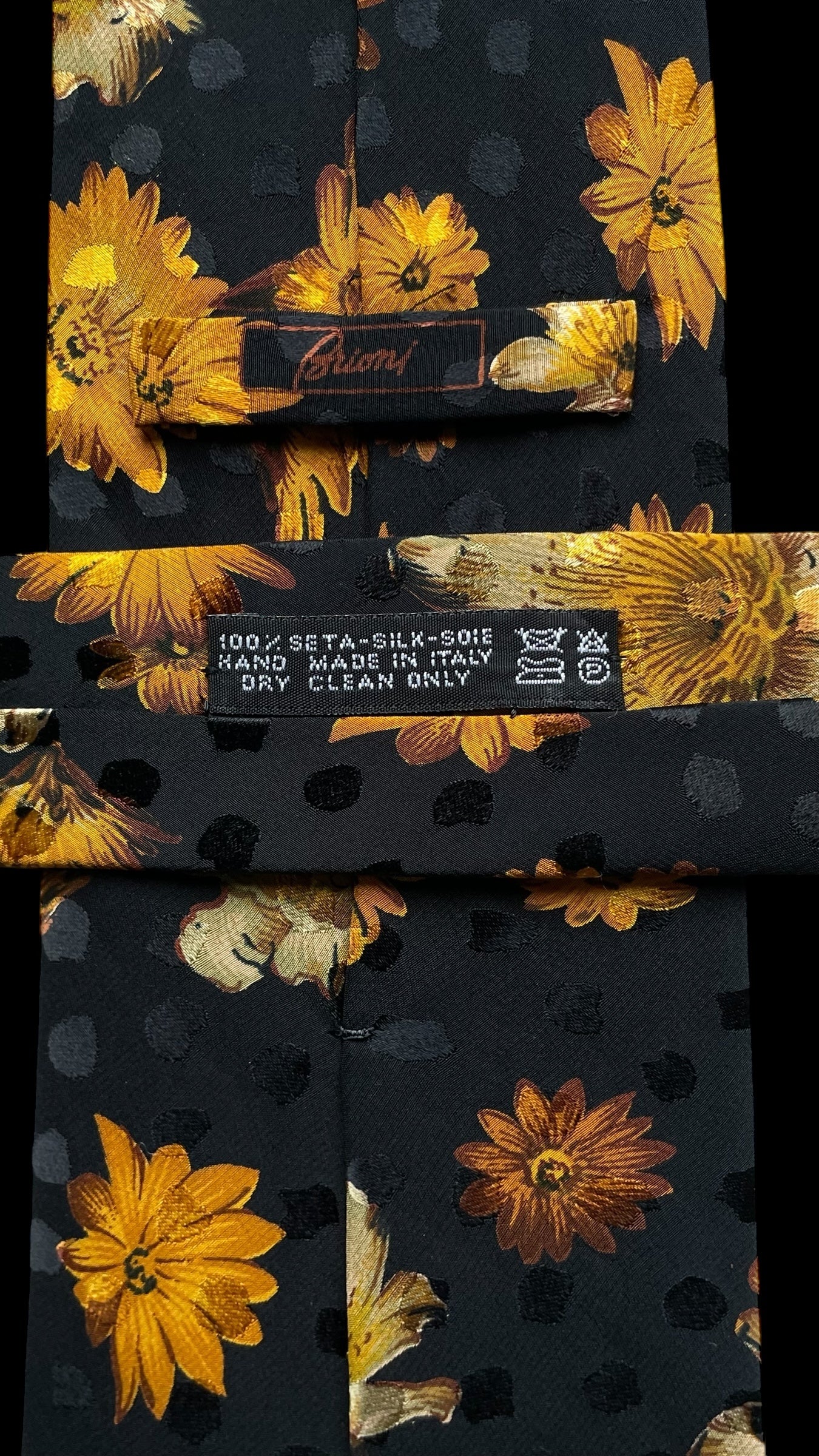 Vintage Black Floral Silk Jacquard Tie by BRIONI (9.5 cm by 150 cm)