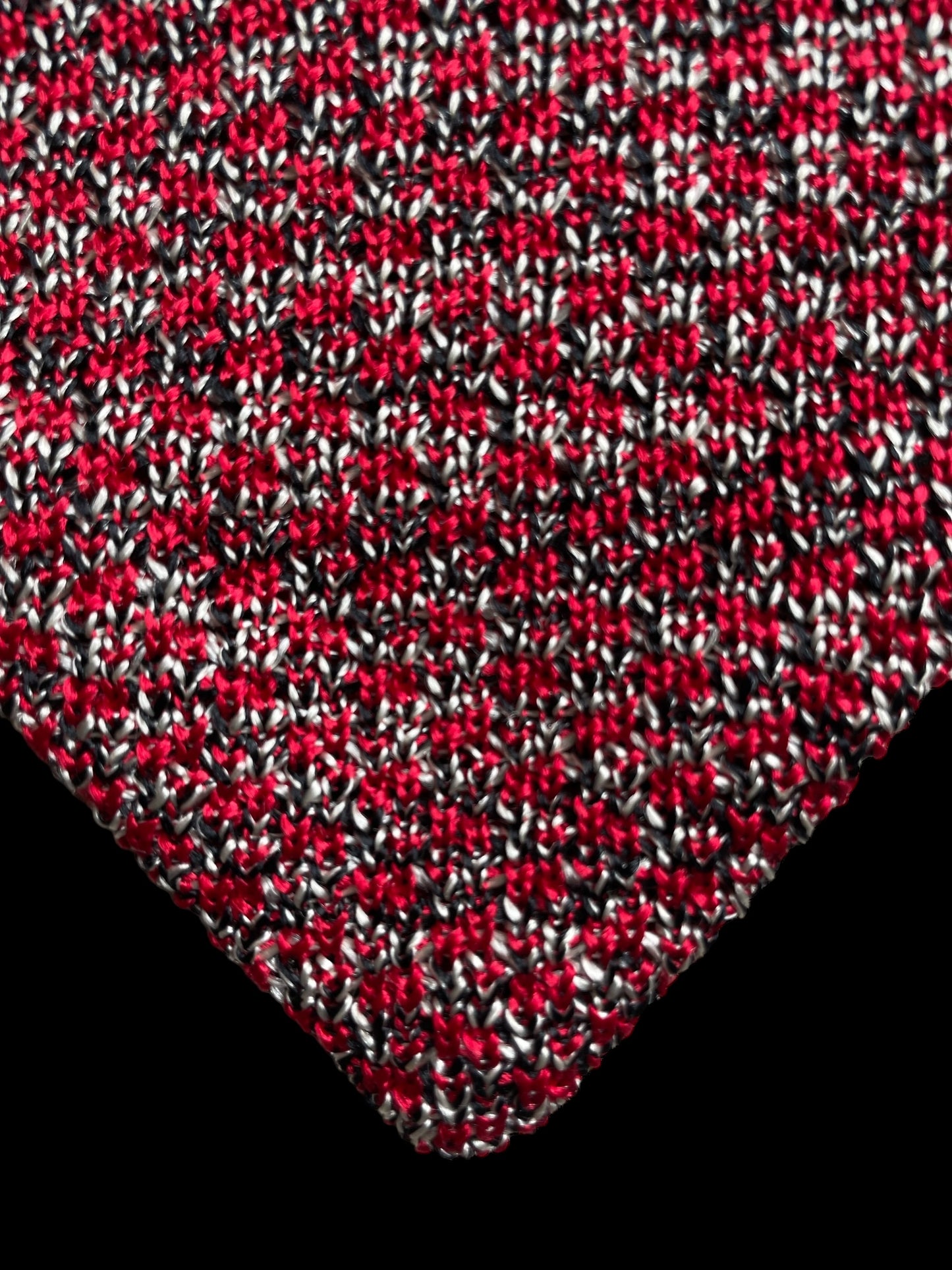 FABRI Vintage Red Knitted Silk Tie  (9.7 cm by 140.5 cm)