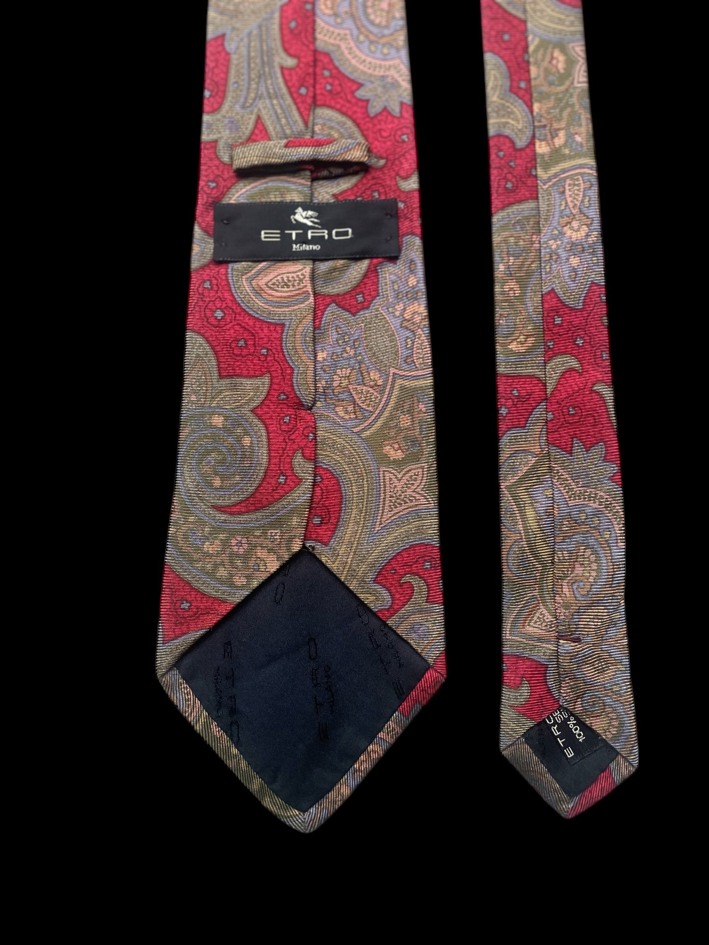 ETRO vintage bright-red paisley tie (9.3 cm by 148 cm)