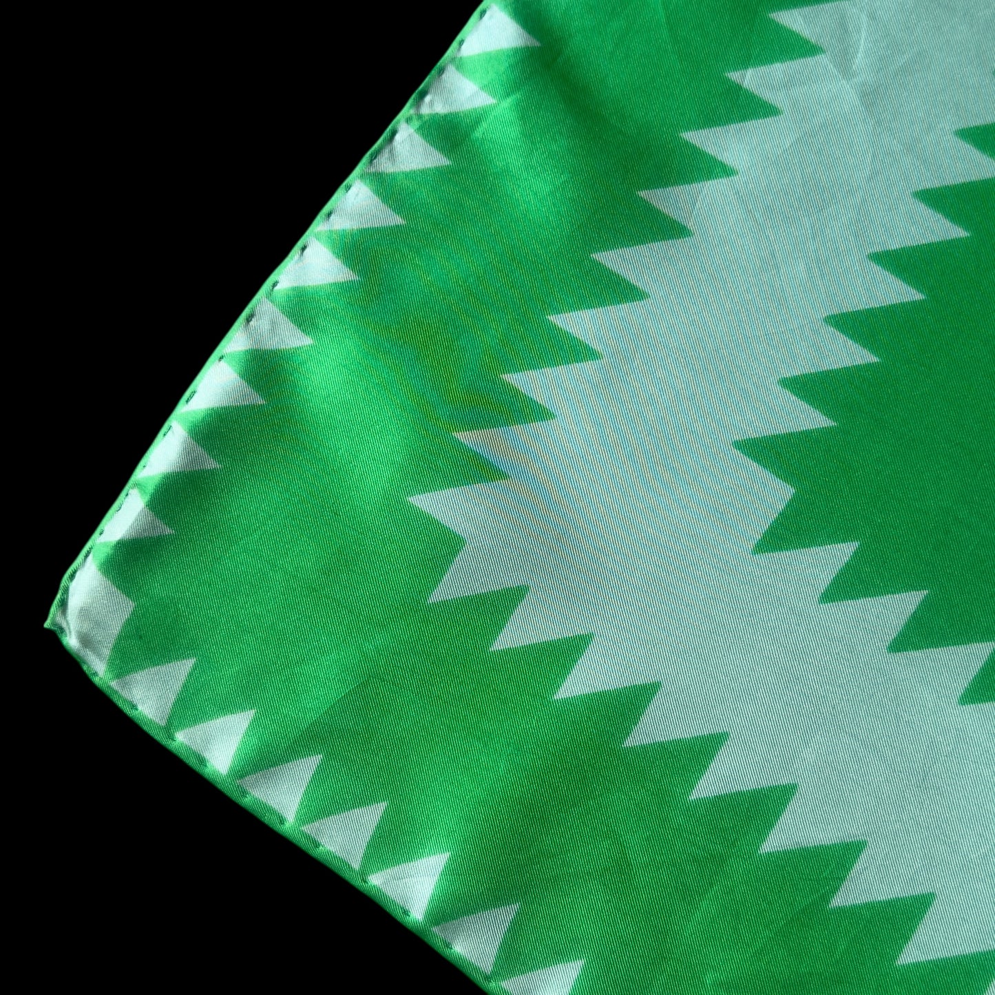 CARITA Paris Vintage Green Geometric Silk Scarf (69 cm by 66.5 cm)