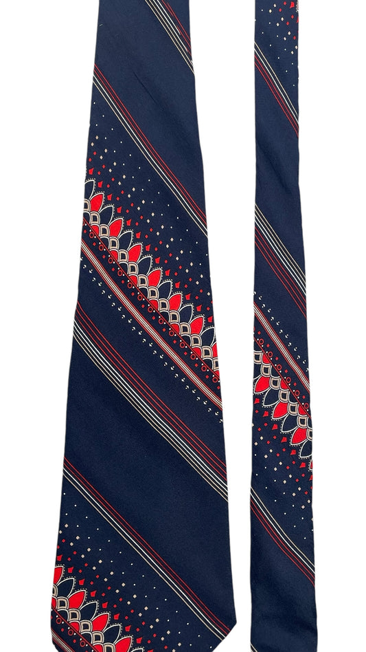 CARTIER Vintage Navy Blue Geometric Abstract Crepe Silk Tie  (10.6 cm by  144 cm) Wide  Front Size