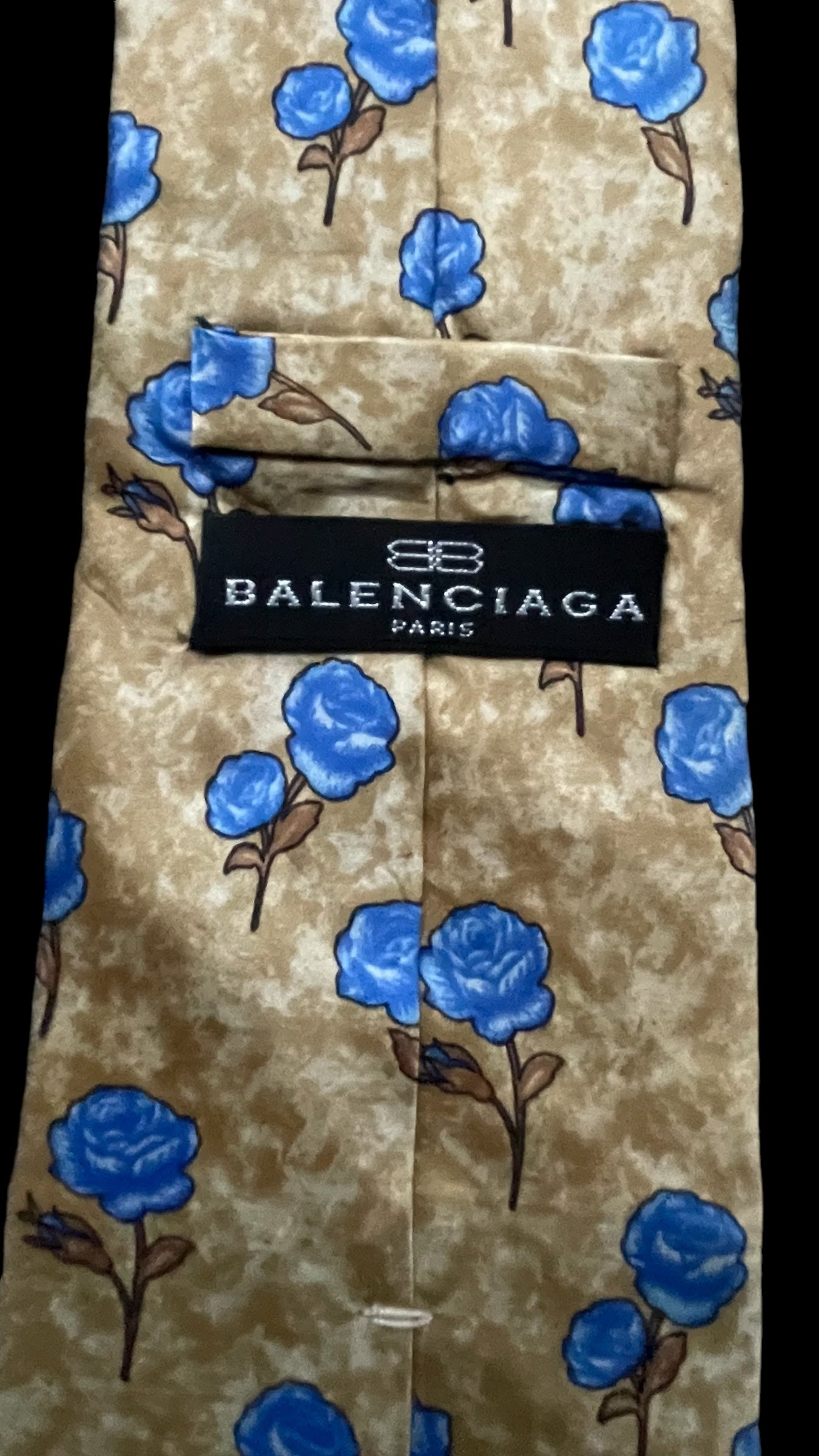 BALENCIAGA Vintage Beige Crepe Silk Tie (9.2 cm by 149 cm)