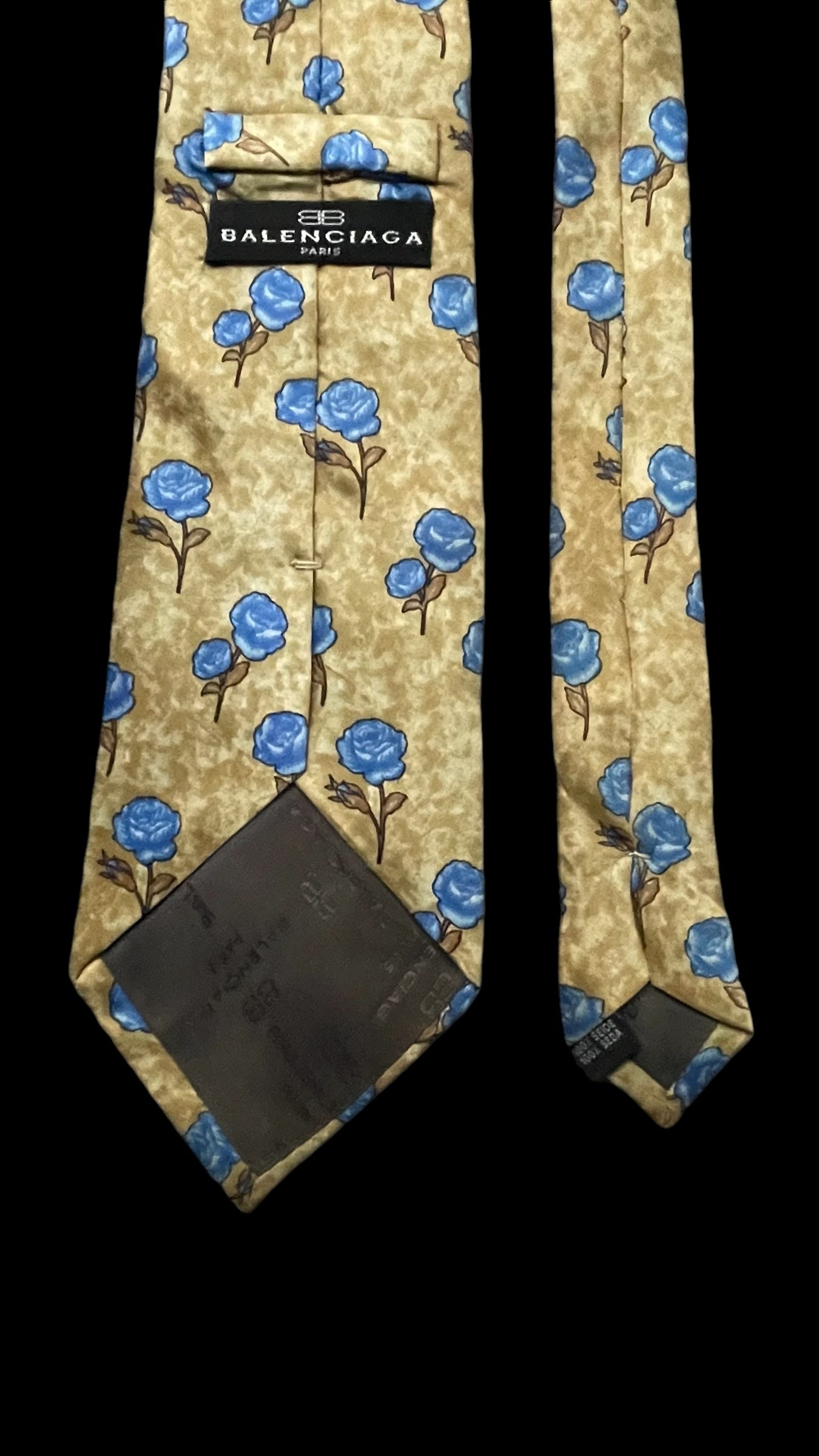 BALENCIAGA Vintage Beige Crepe Silk Tie (9.2 cm by 149 cm)