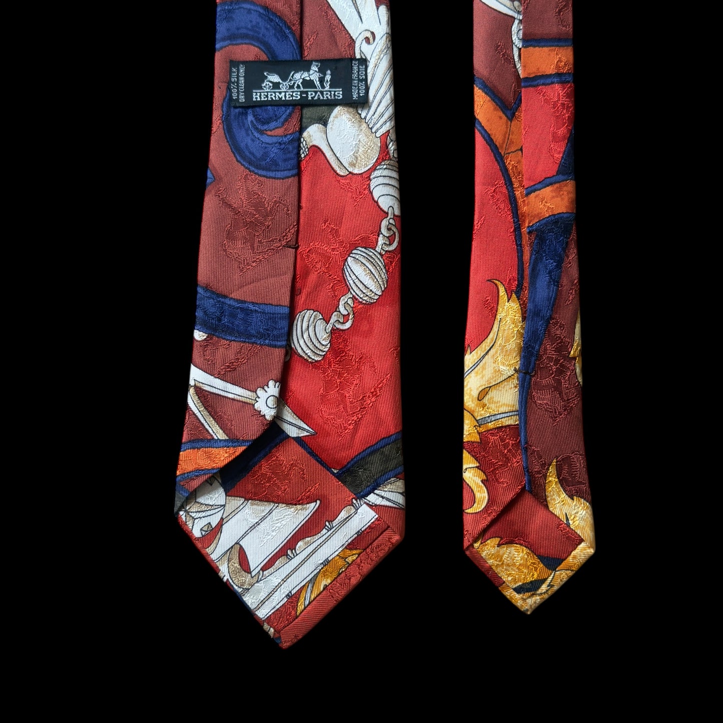 HERMES Vintage Burnt Orange Equestrian Silk Jacquard Tie (8.5 cm by 149 cm) Medium Front Width.
